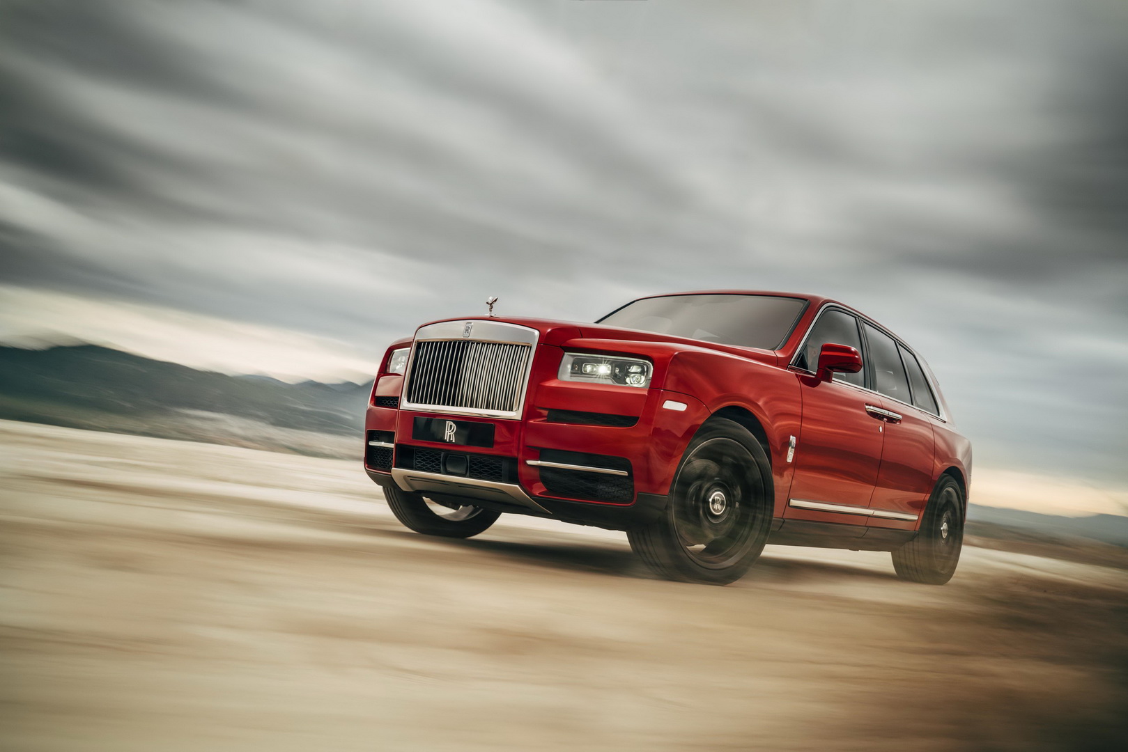 CARB Filing Reveals Rolls-Royce Cullinan Will Get Black Badge Variant