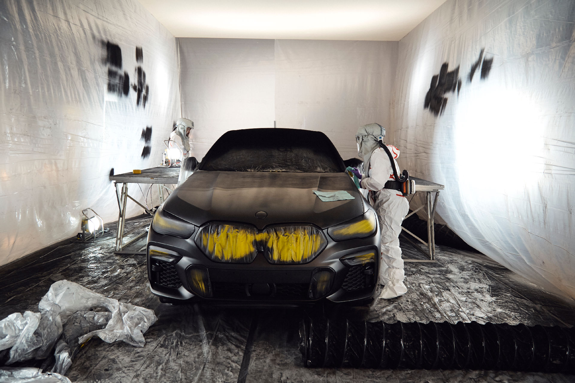 BMW X6 Gets Painted In Vantablack, The World’s Blackest Black