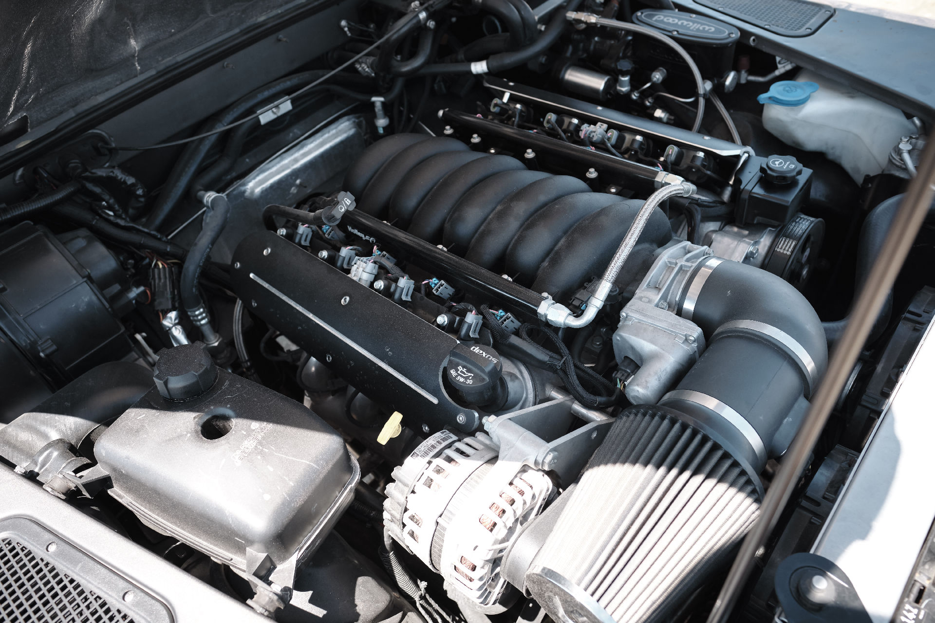 Himalaya Spectre Is A $250k Defender Inspired By 007’s Latest Film