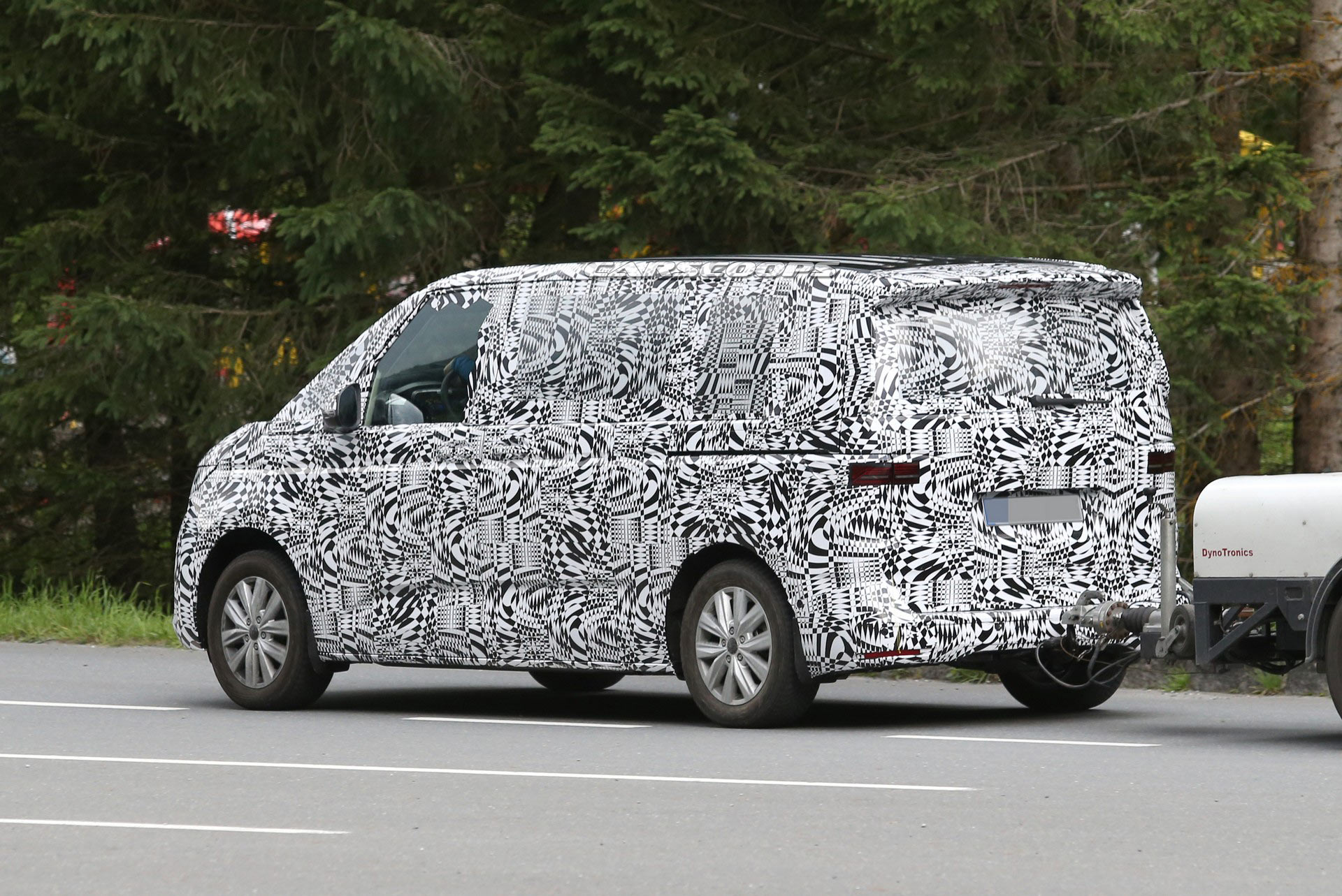 2021 VW T7 Shows Its New Face In Fresh Spy Photos