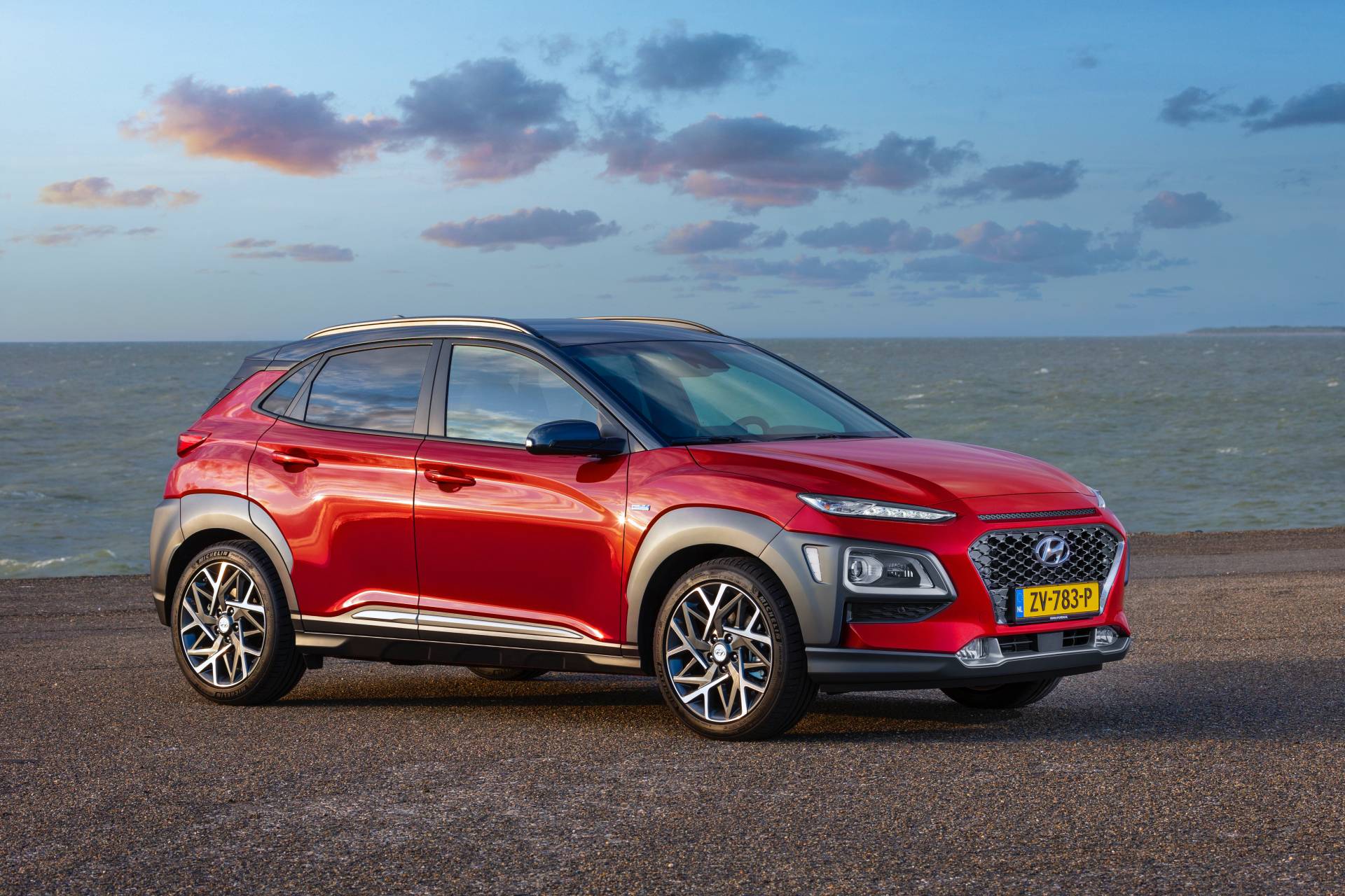 Hyundai Drops Full Details, Image Gallery On 2020 Kona Hybrid