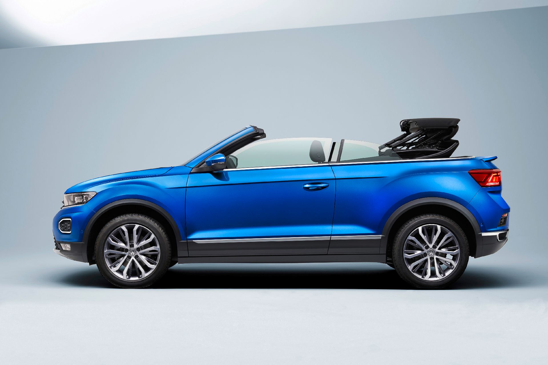 VW T-Roc Cabrio Shares Its Production Site With The Porsche Cayman