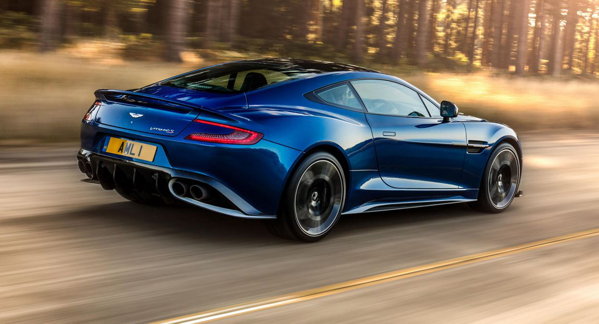 Aston-Martin-Vanquish-Detroit-Electric-