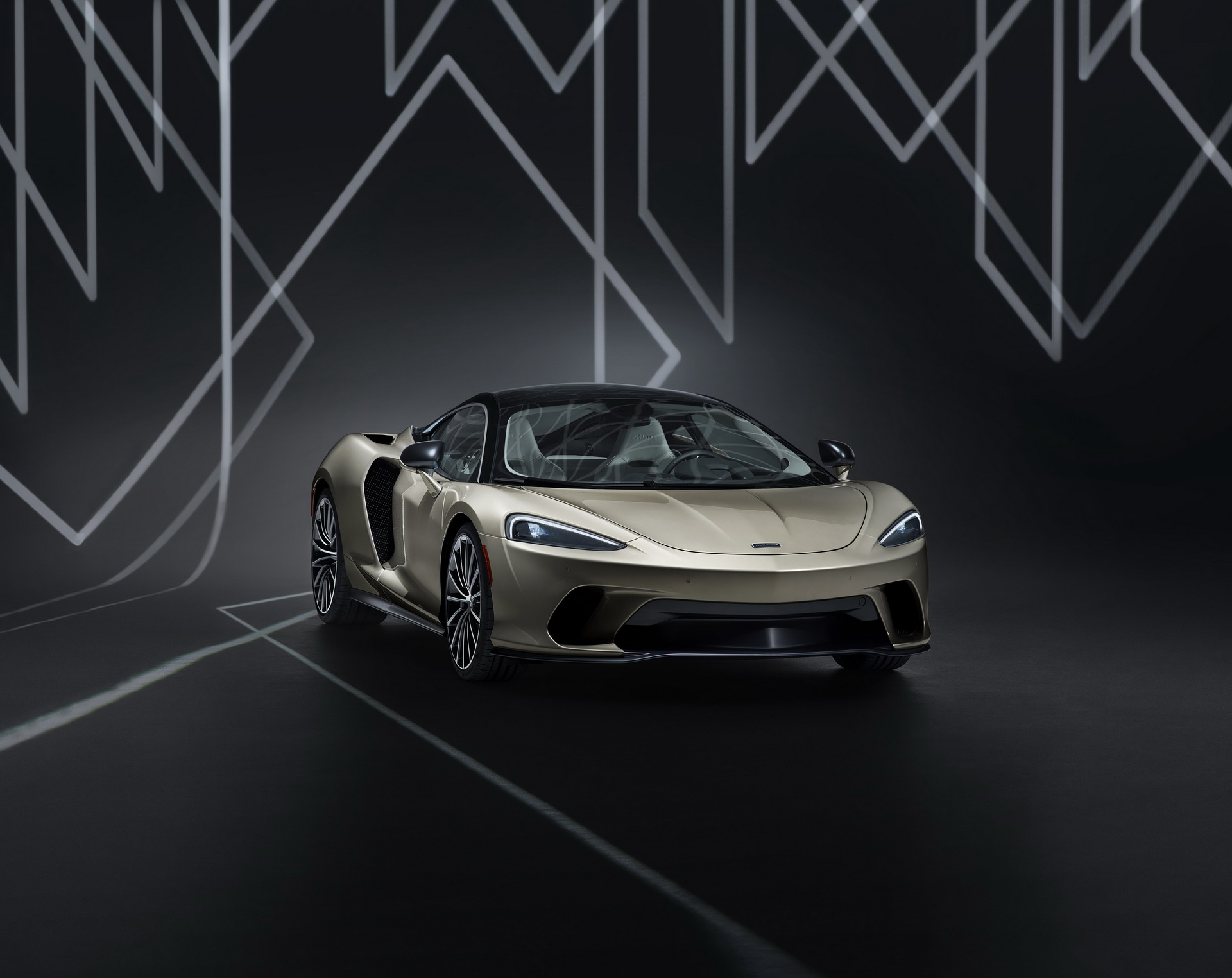 MSO Made A Special McLaren GT For Pebble Beach