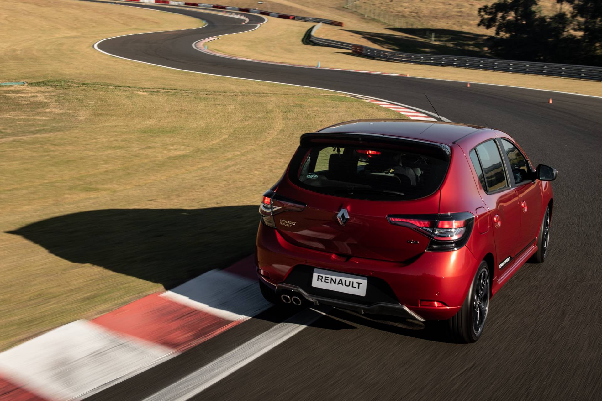 2020 Renault Sandero RS Revealed, Remains A South America-Only Affair