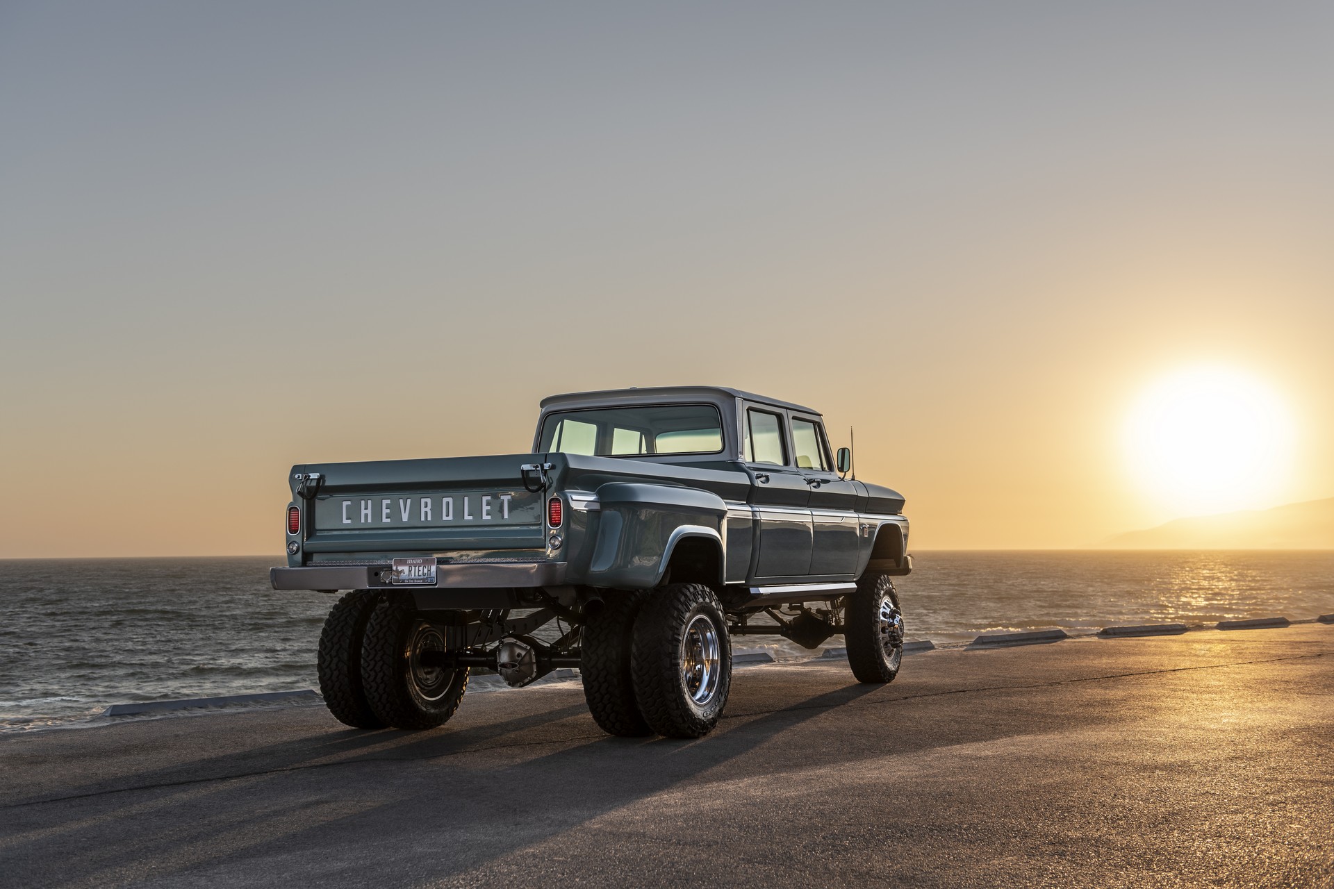 Rtech’s Chevy Ponderosa Will Make You Forget About The Silverado HD