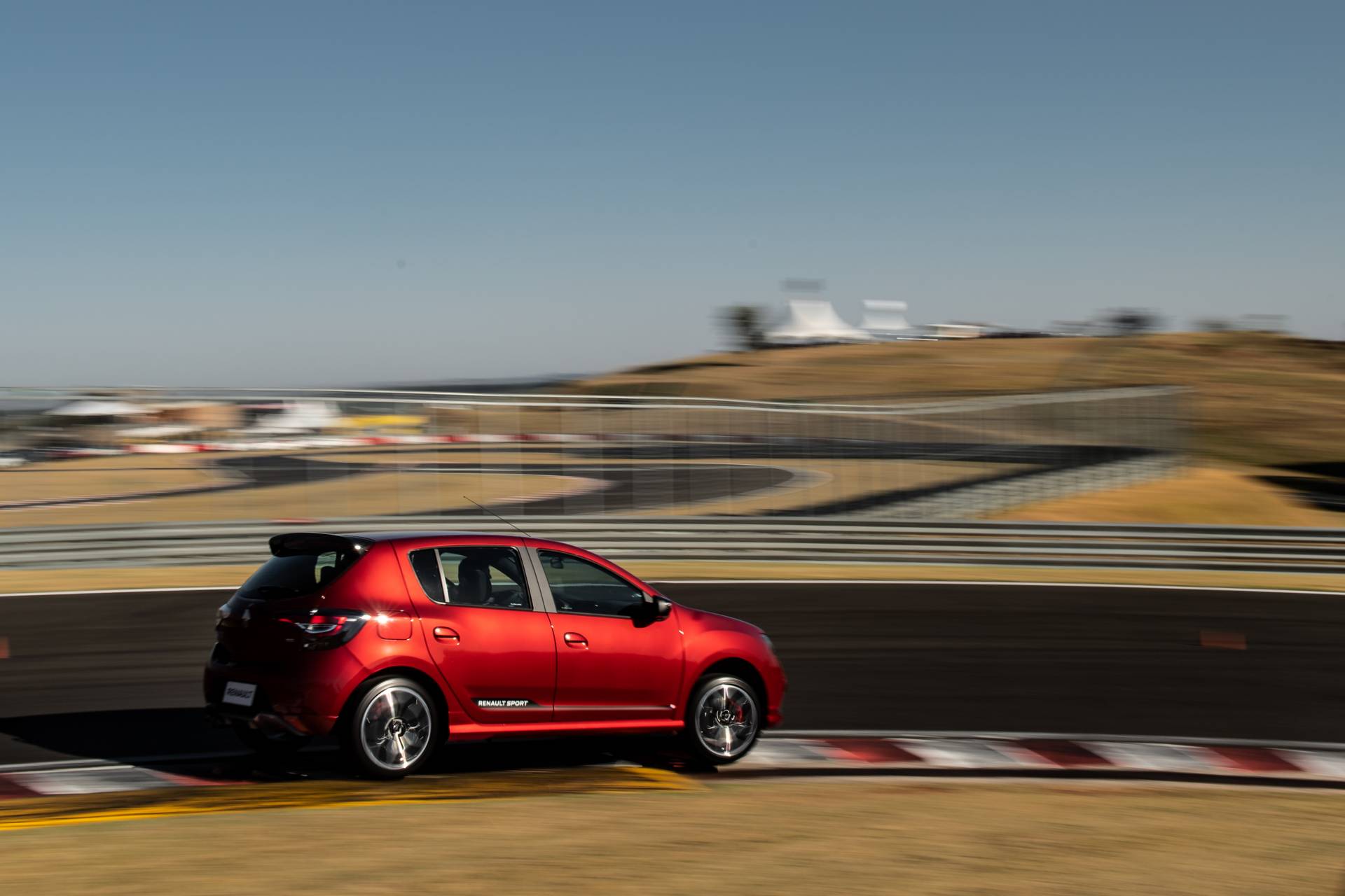 2020 Renault Sandero RS Revealed, Remains A South America-Only Affair