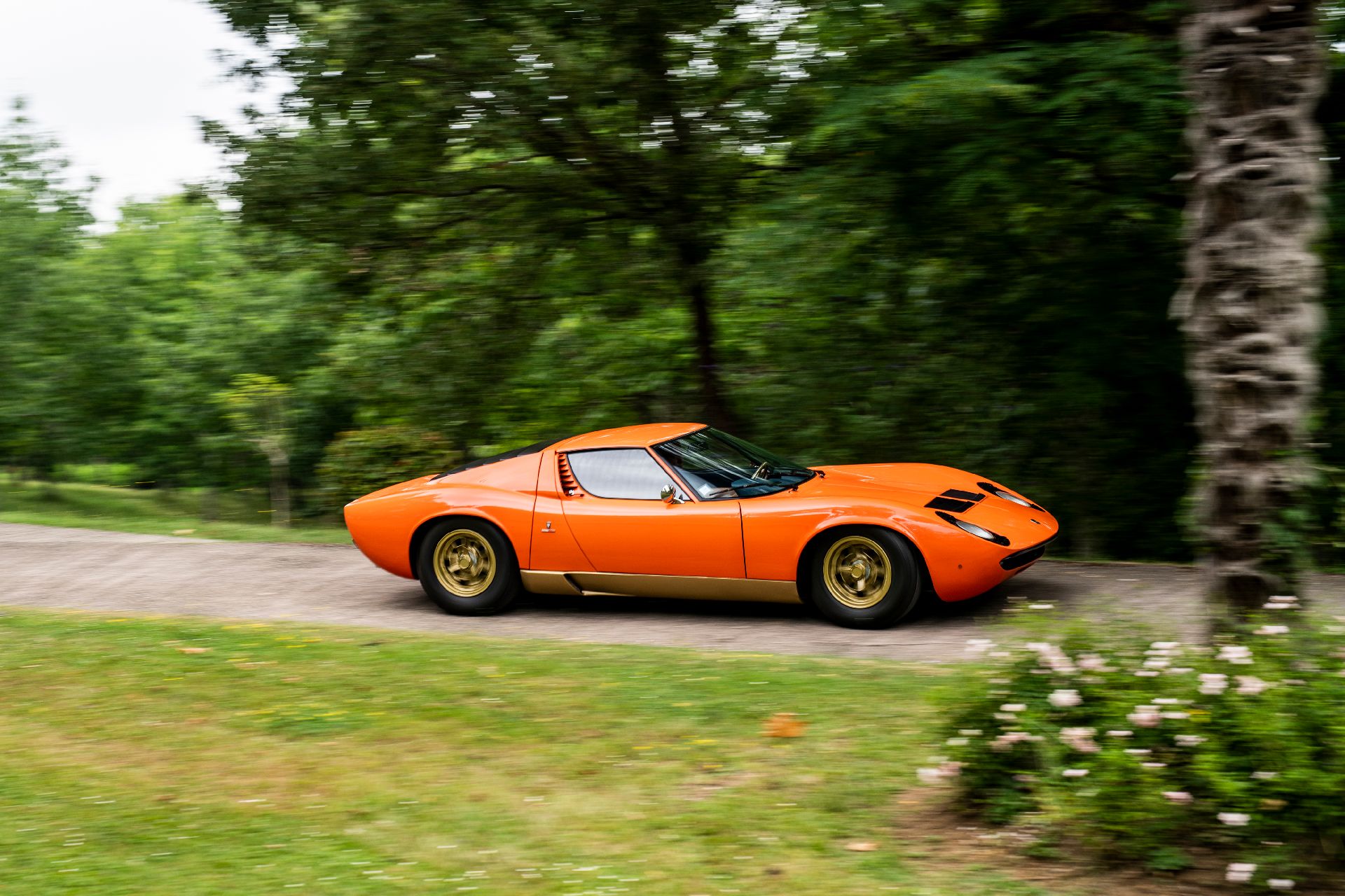 Immaculate 1967 Lamborghini Miura P400 Is A Rare Bull Indeed