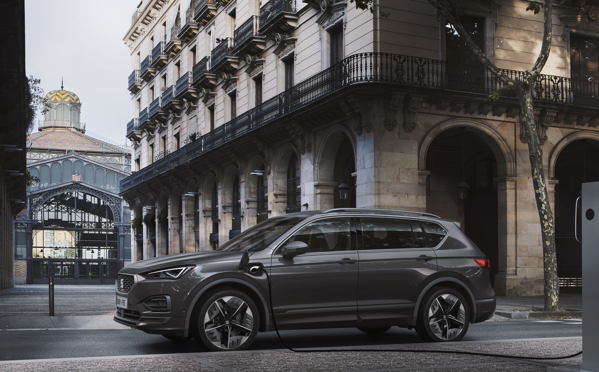 Seat Tarraco Gains 241 HP Plug-In Hybrid Option And Sporty FR Trim