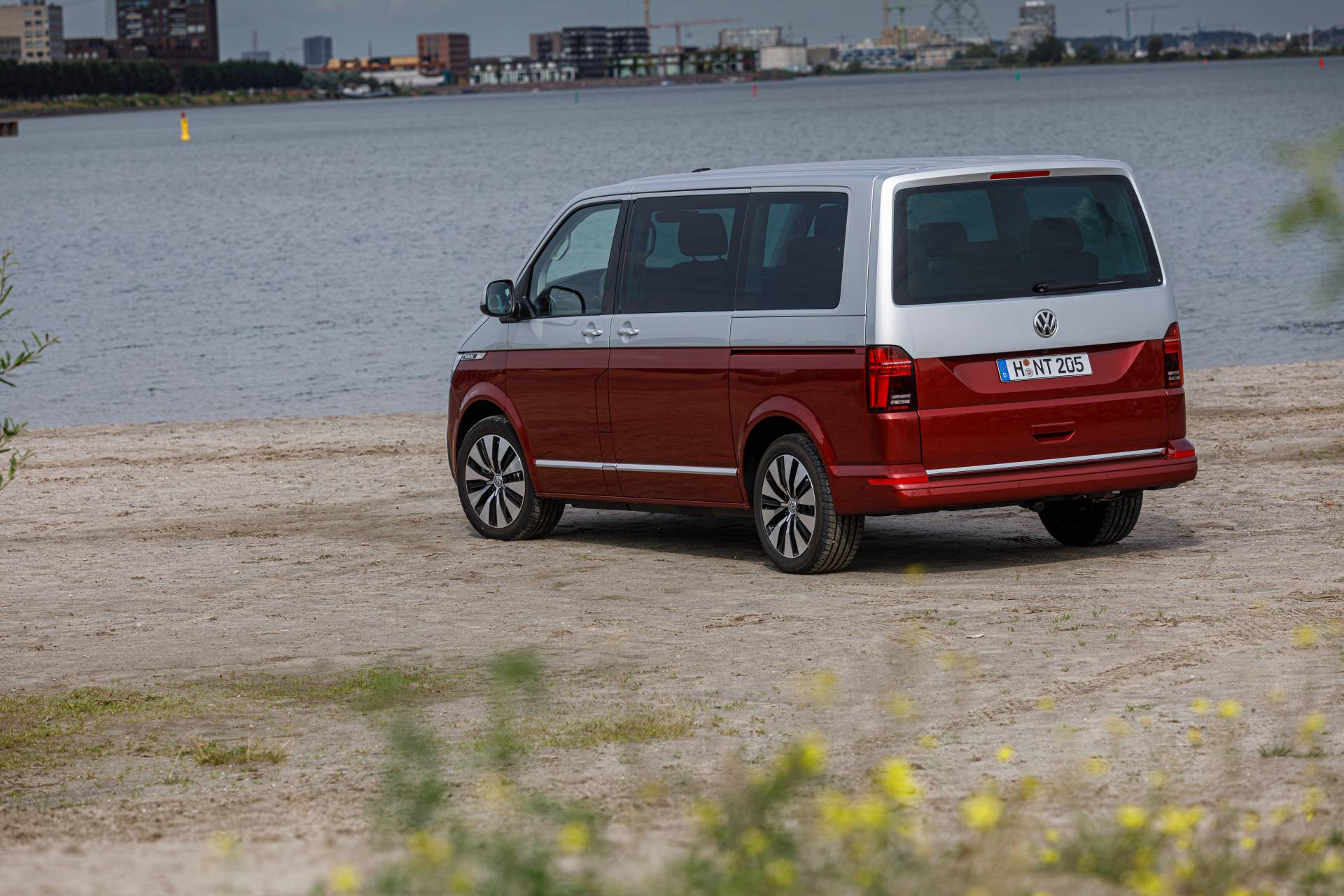 Facelifted 2020 VW Multivan Detailed, On Sale This Fall From €31,000