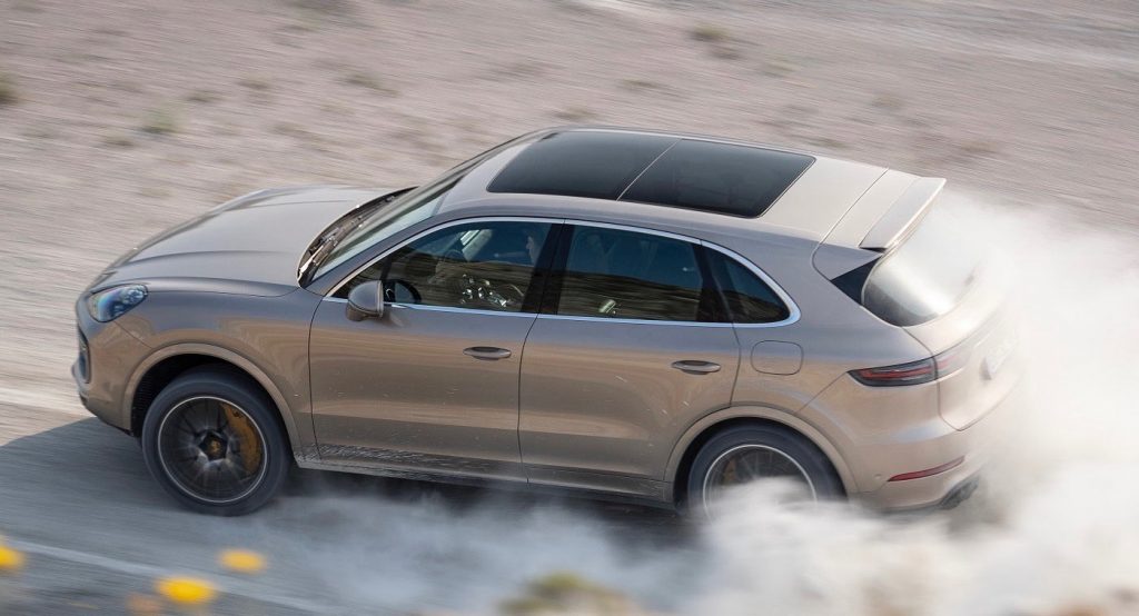 Porsche Cayenne Turbo S E-Hybrid Laps Unfinished Gotland Ring
