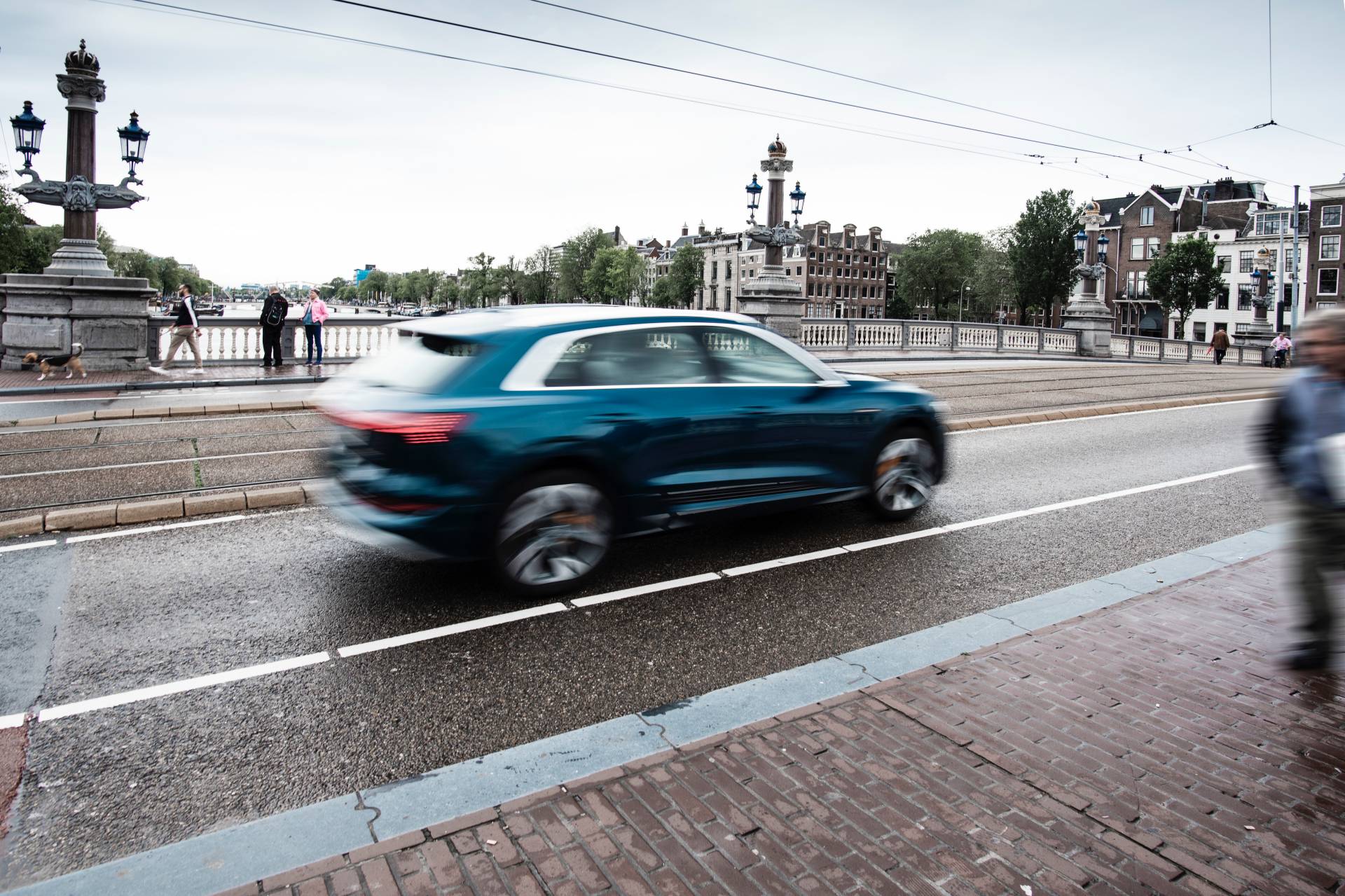 Audi E-Tron Fleet Crosses 10 Countries, Does 1,600 Km In 24 Hours