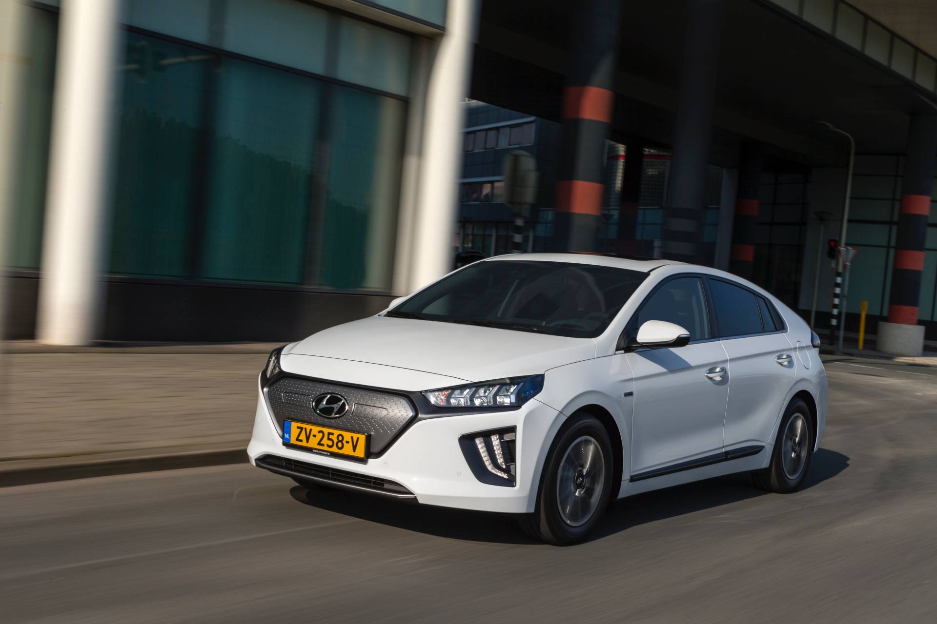 Facelifted 2020 Hyundai Ioniq Electric: Final Specs And New Photos Released