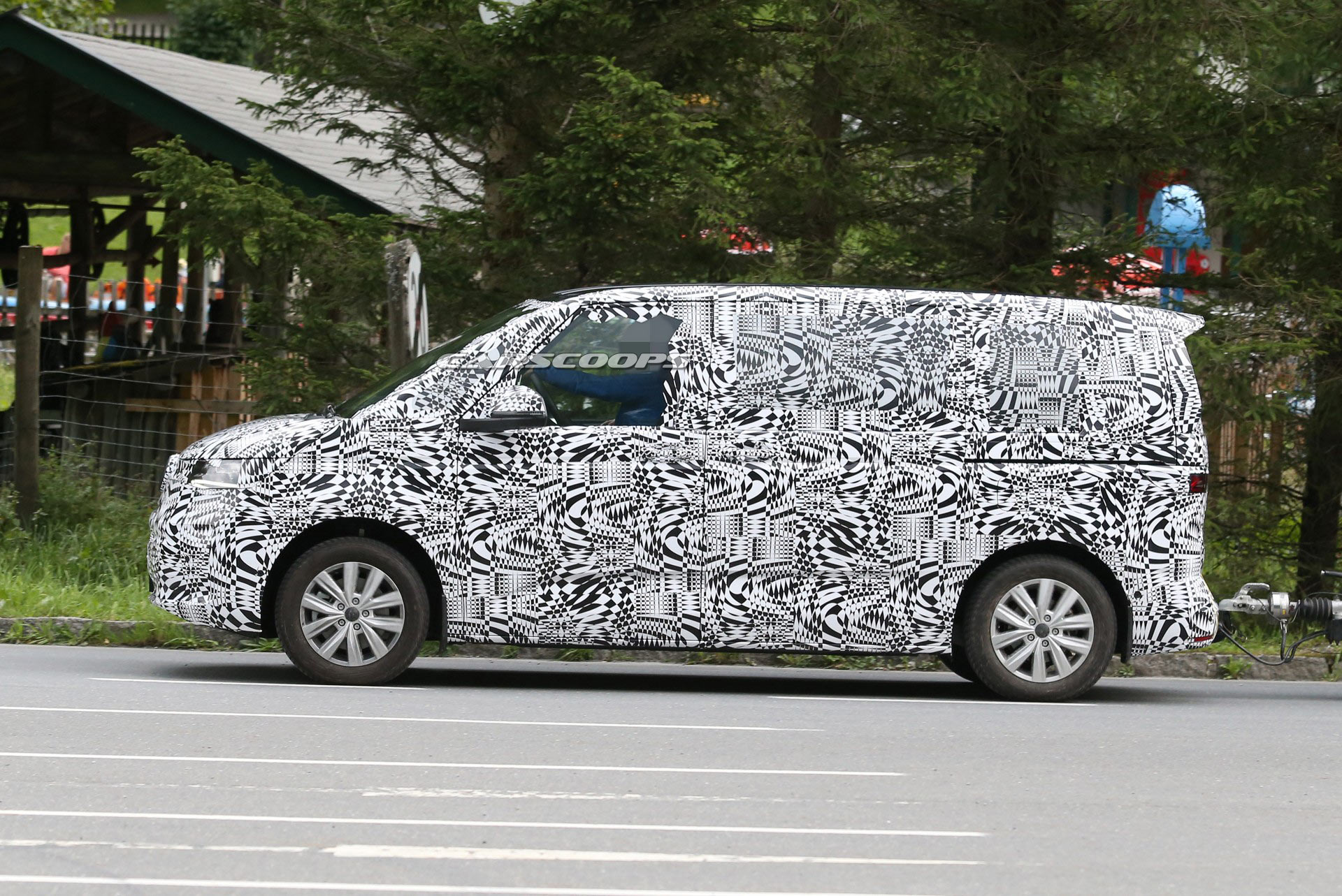 2021 VW T7 Shows Its New Face In Fresh Spy Photos