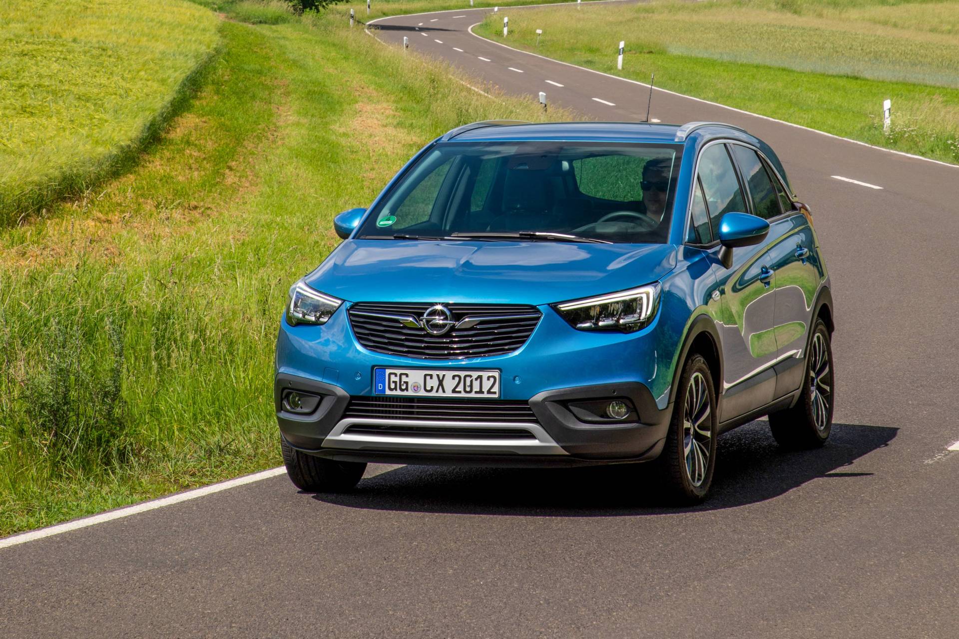 Opel Crossland X’s Range-Topping 1.2L Turbo Engine Gains Six-Speed Auto Option