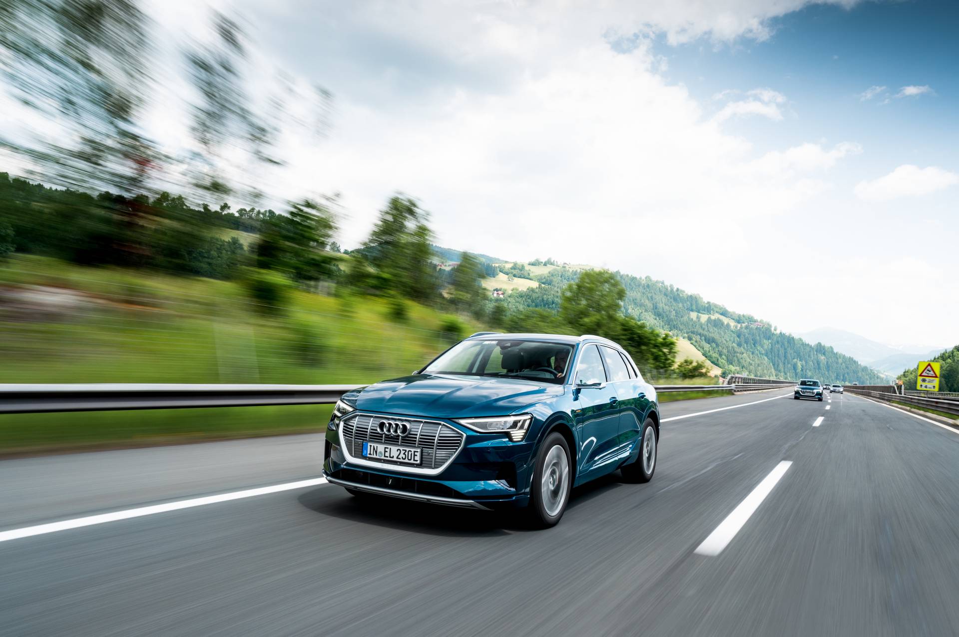 Audi E-Tron Fleet Crosses 10 Countries, Does 1,600 Km In 24 Hours