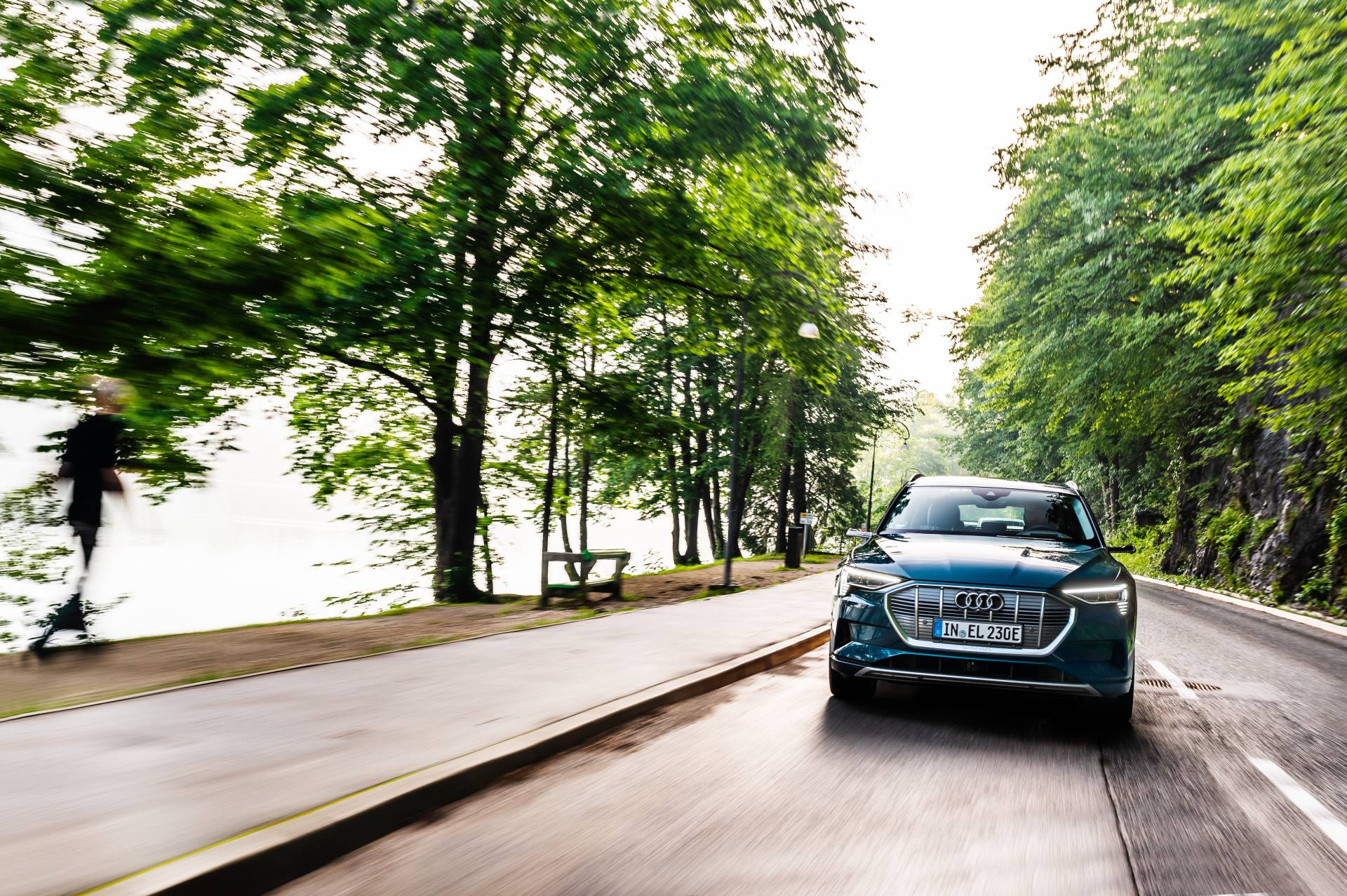 Audi E-Tron Fleet Crosses 10 Countries, Does 1,600 Km In 24 Hours
