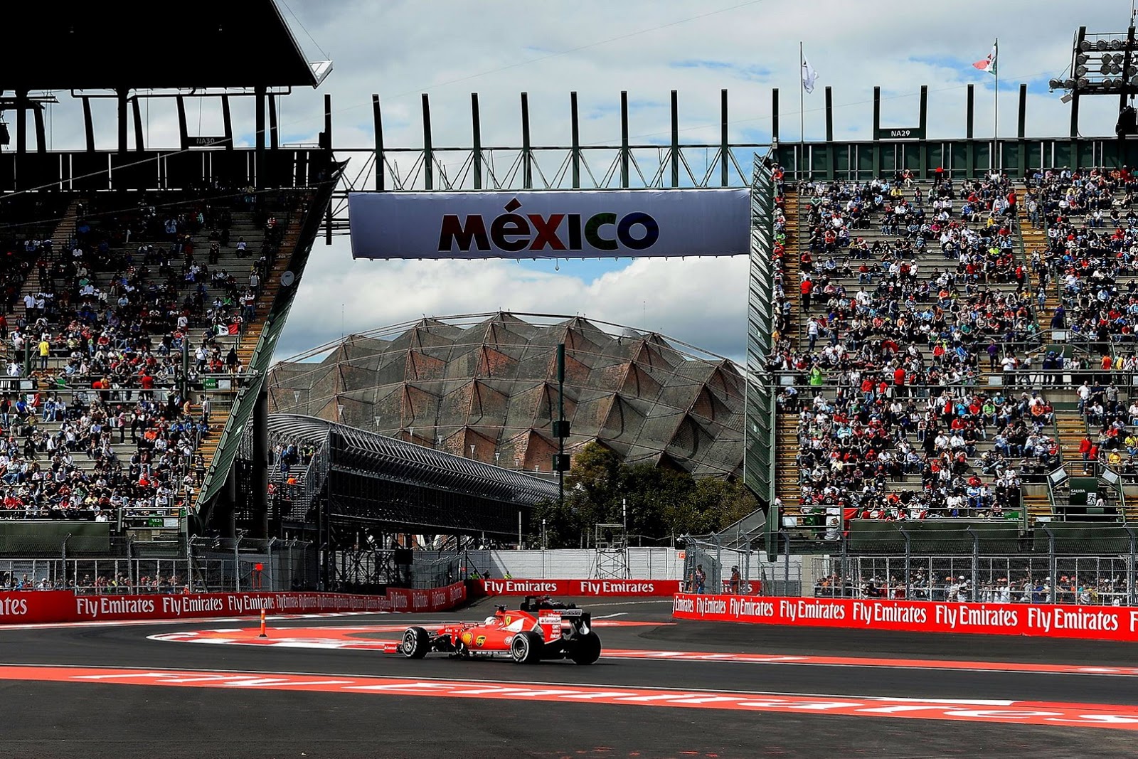 F1 Mexican Grand Prix To Stick Around For A Few More Years