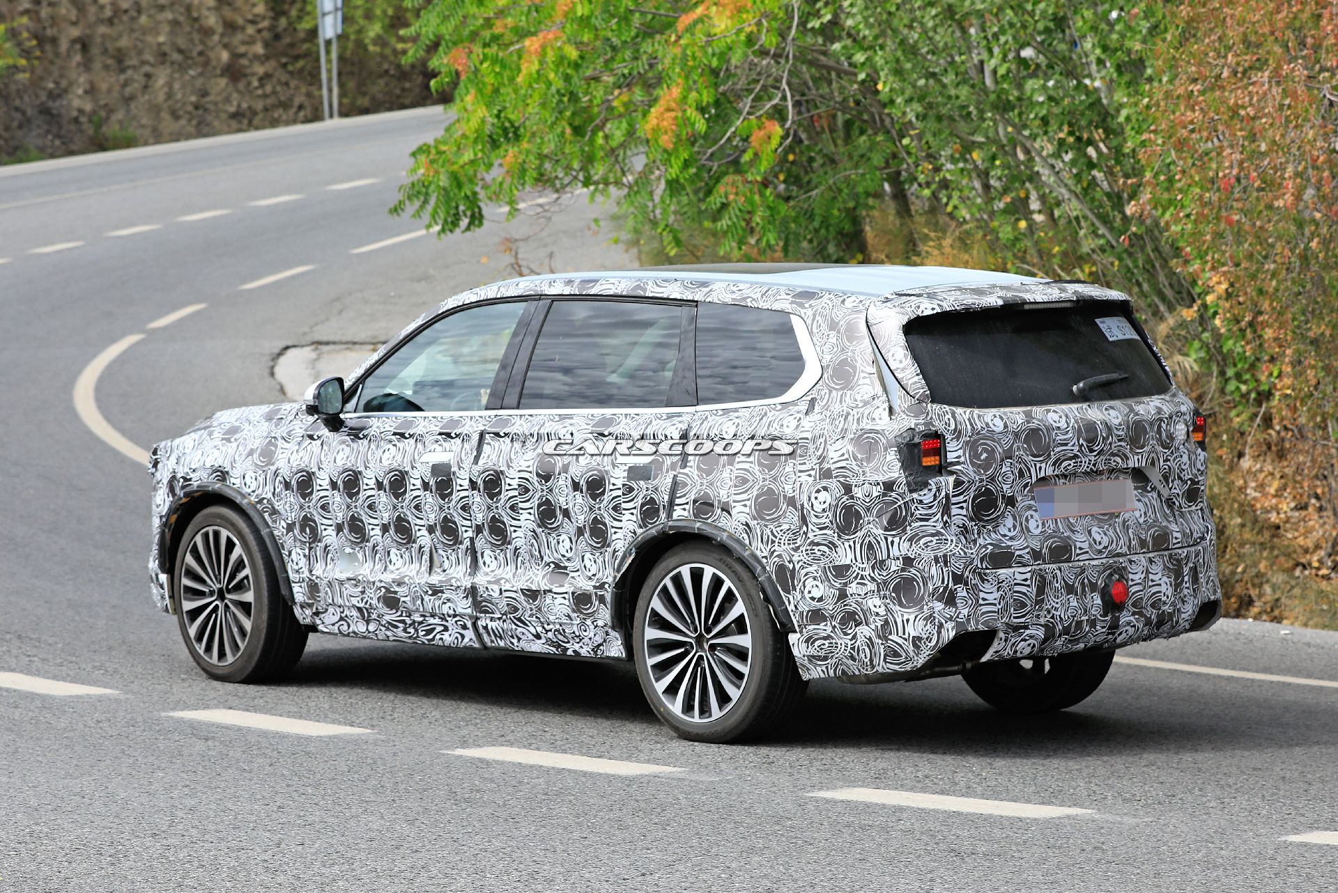 BMW’s Joint Venture Chinese Partner Brilliance Is Building A New 7-Seat SUV Called V9