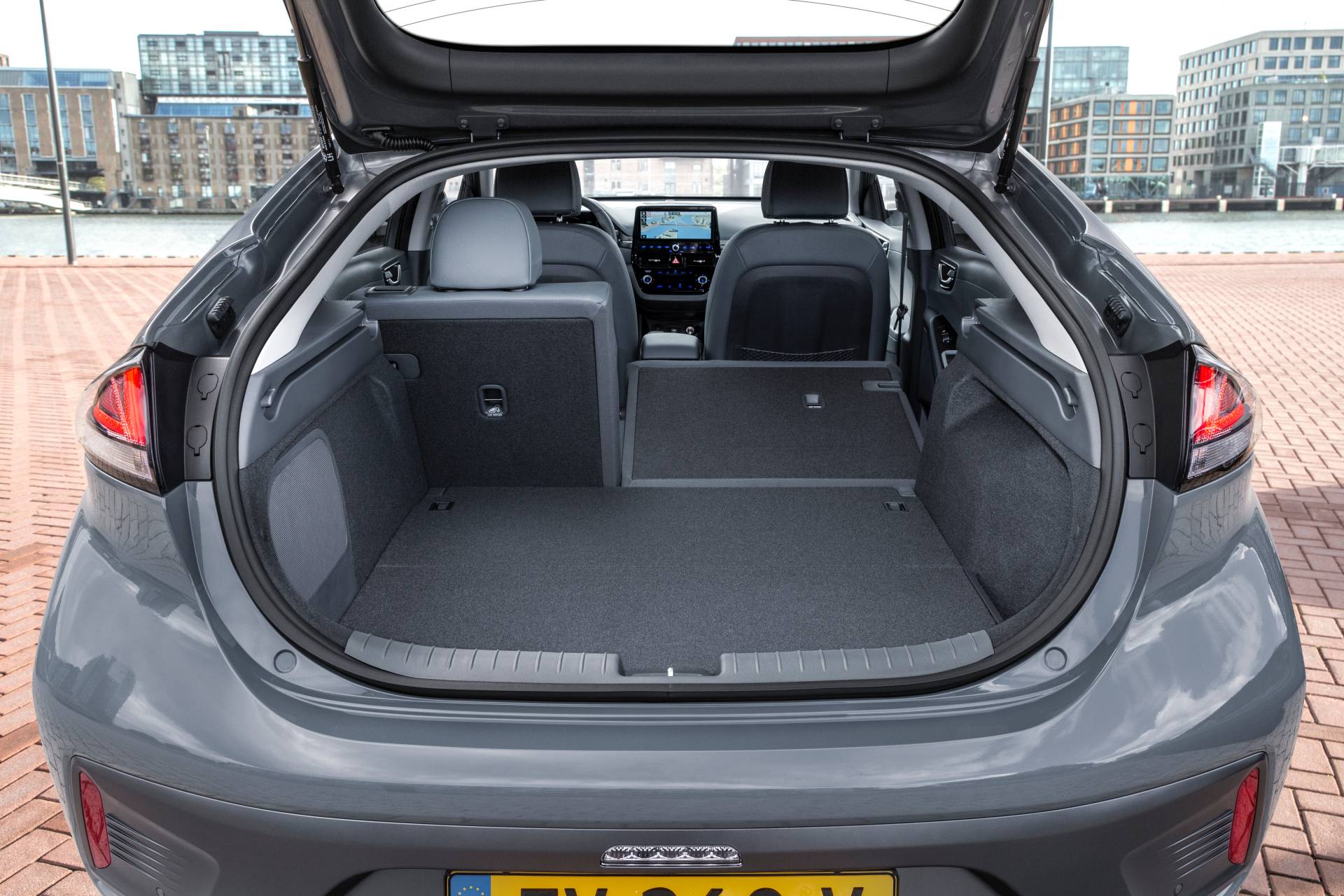 Facelifted 2020 Hyundai Ioniq Electric: Final Specs And New Photos Released