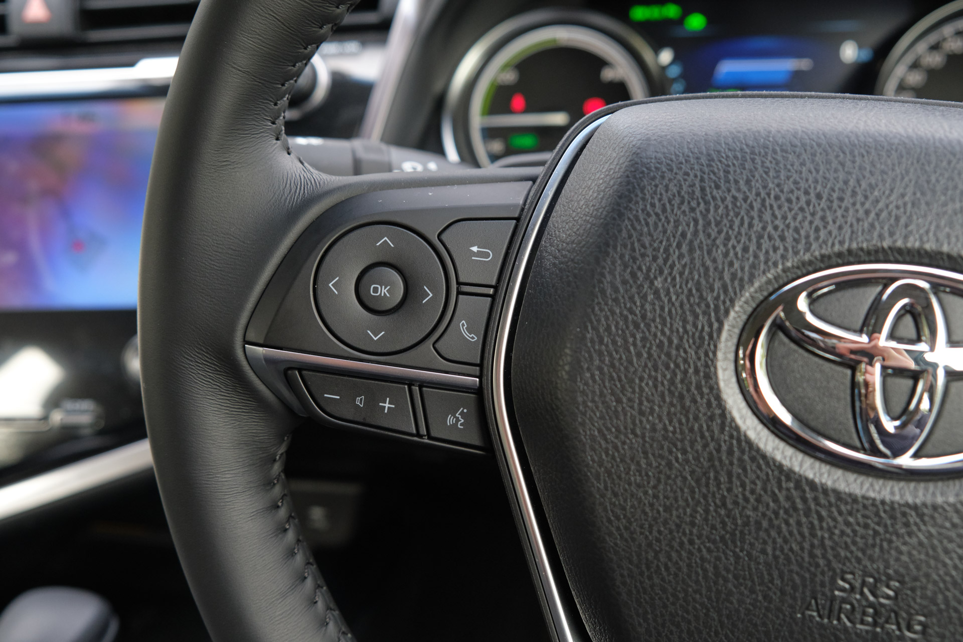 Driven: 2019 Toyota Camry Hybrid Is Worthy Of A Lexus Badge