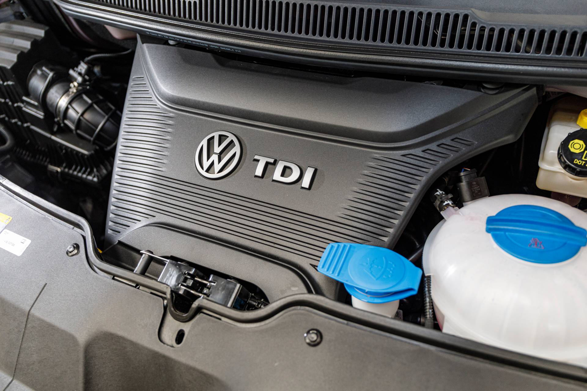 Facelifted 2020 VW Multivan Detailed, On Sale This Fall From €31,000