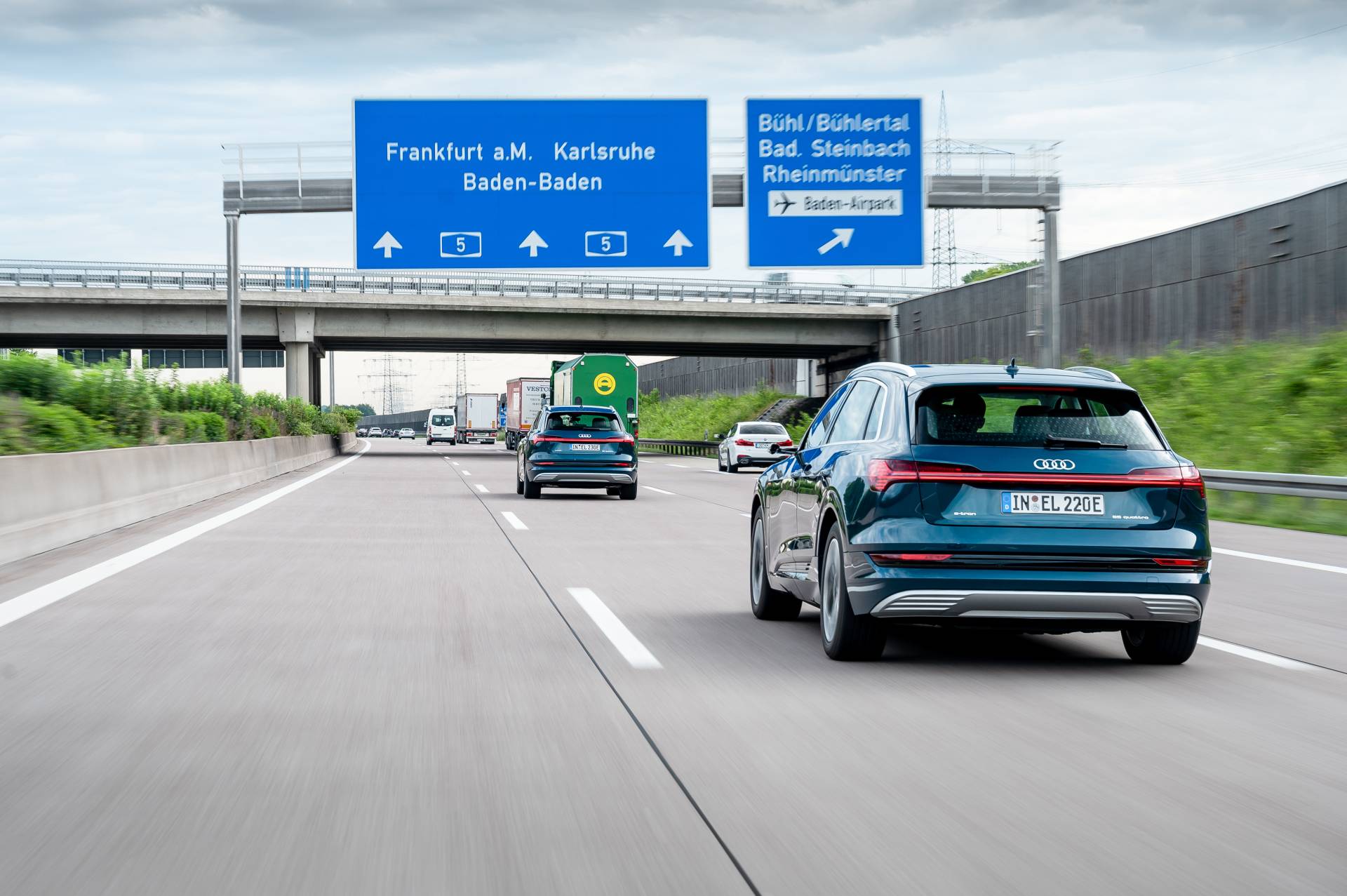 Audi E-Tron Fleet Crosses 10 Countries, Does 1,600 Km In 24 Hours