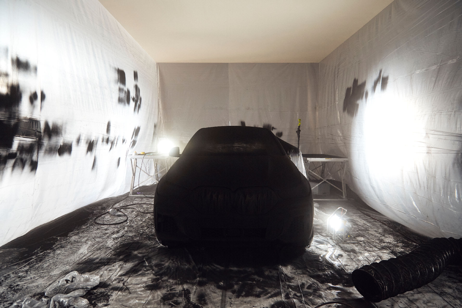 BMW X6 Gets Painted In Vantablack, The World’s Blackest Black