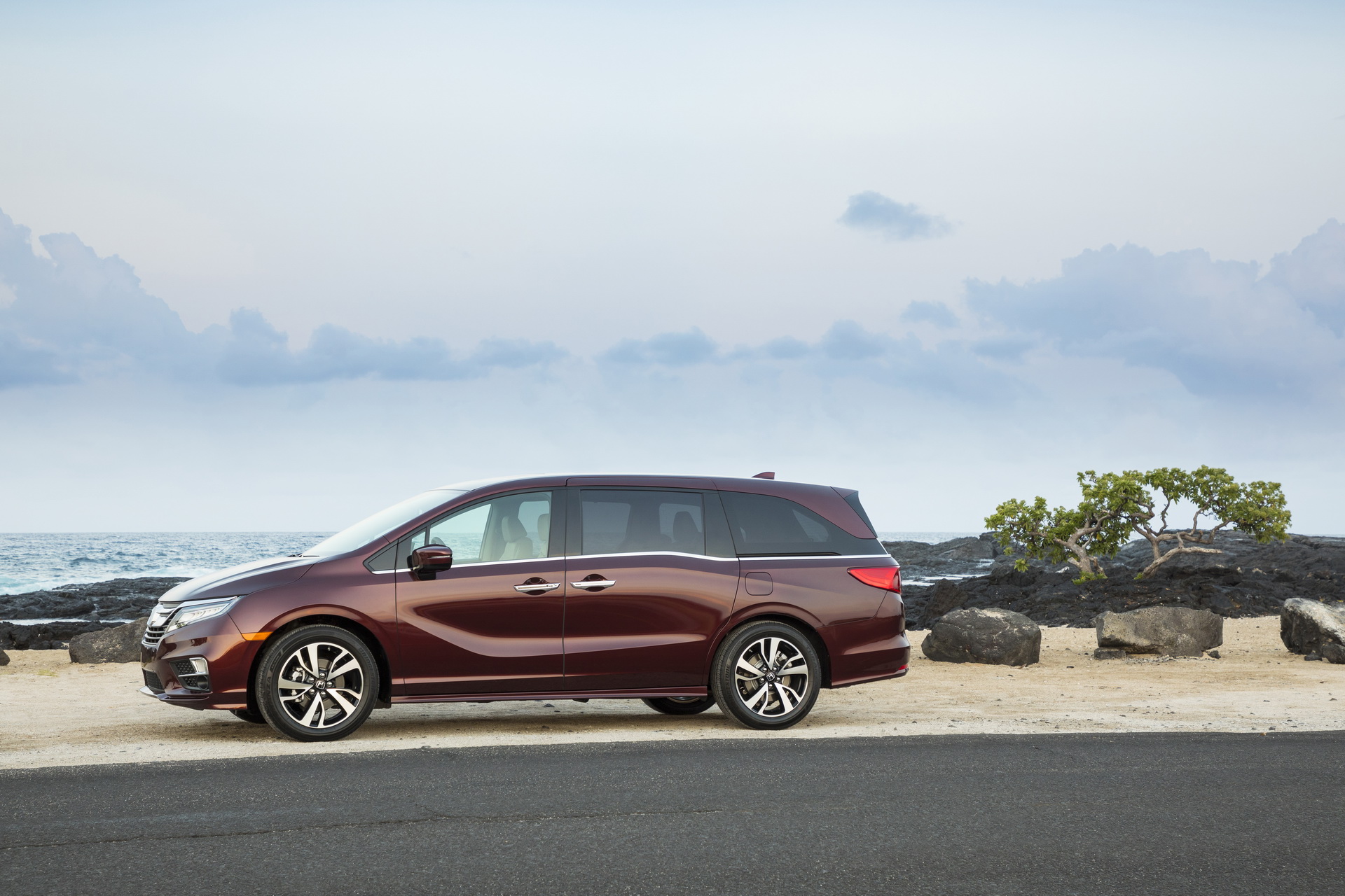 2020 Honda Odyssey Gains Special Package For 25th Anniversary