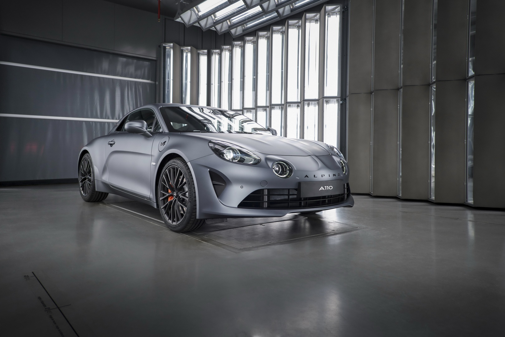 Alpine A110S Is More Expensive Than Porsche’s 718 Cayman T