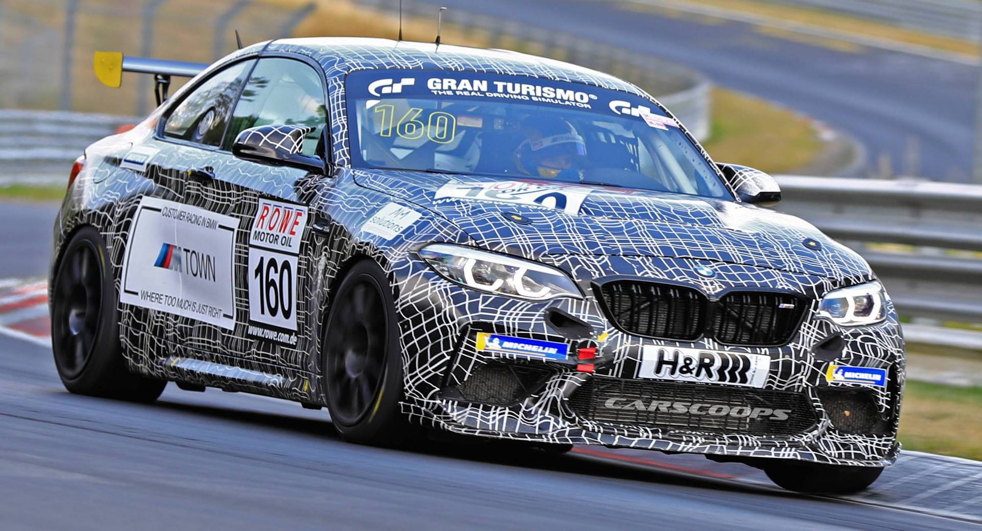 Bmw M2 Competition Racer Makes Its Debut Engineers Clearly Have More Work To Do Carscoops