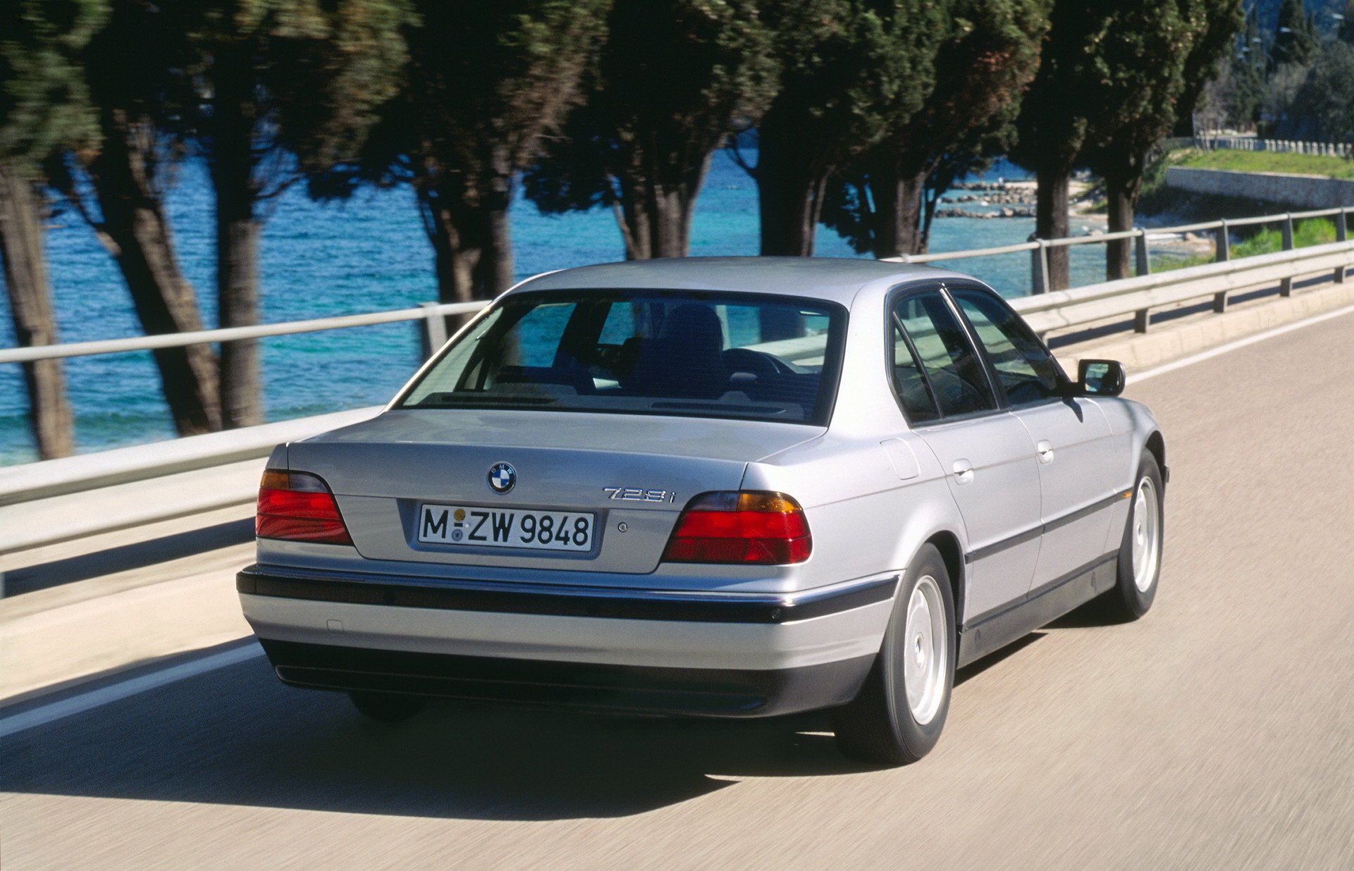 BMW 7-Series: What If The Next Gen Was Inspired By The E38?