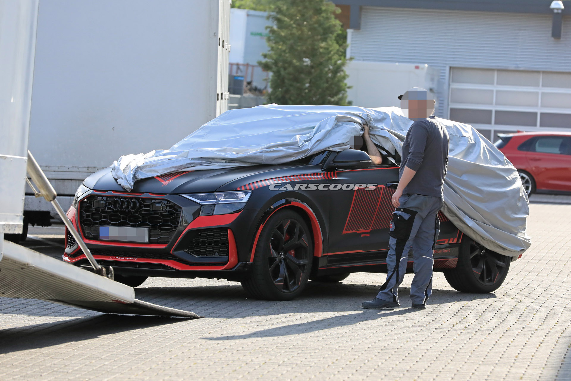 Production Audi E-Tron Sportback Teased, Will Be Joined In LA By RS Q8