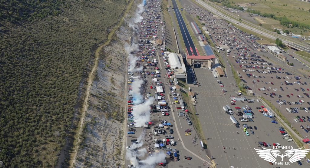 Watch 170 Cars Do Burnouts At The Same Time In Colorado