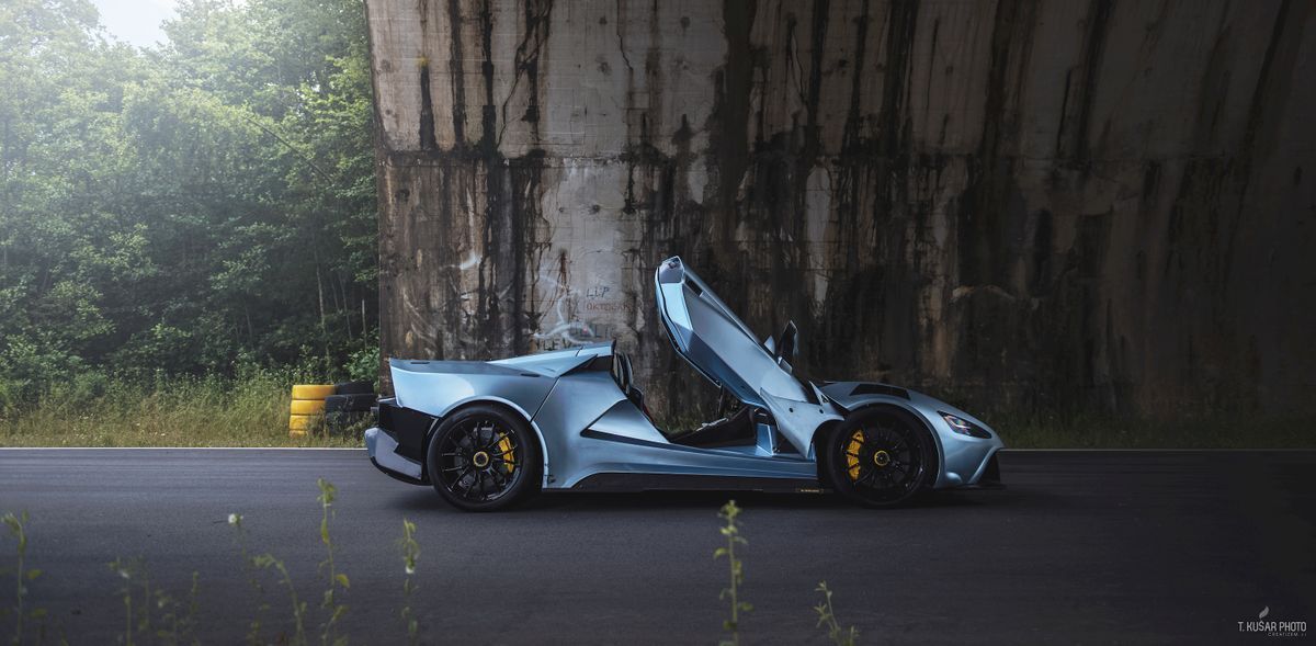 Tushek TS 900 H Apex Is A 937 HP Hybrid Hypercar From Slovenia