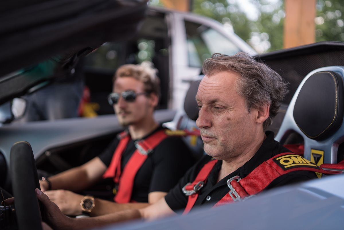 Tushek TS 900 H Apex Is A 937 HP Hybrid Hypercar From Slovenia