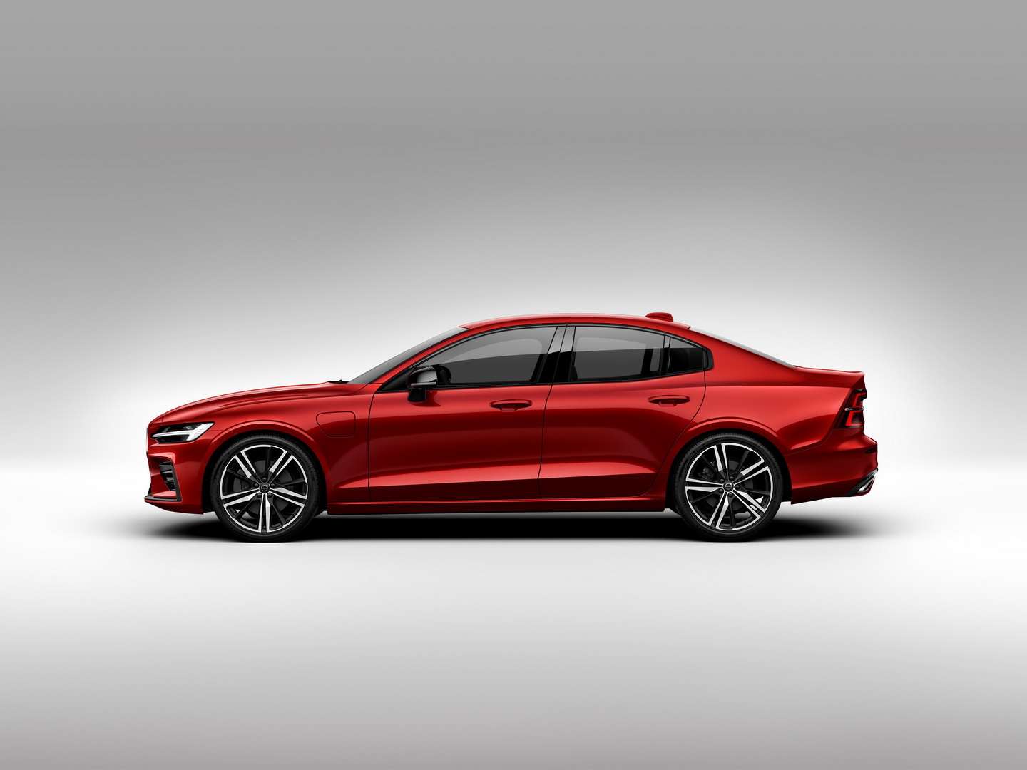 Volvo S60 Gains PHEV Powertrain, New Inscription Plus Spec