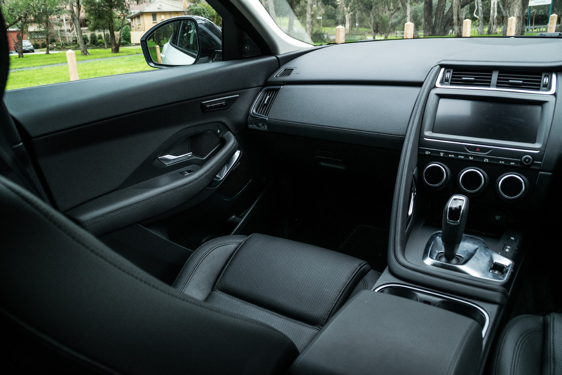 Driven: 2019 Jaguar E-Pace Has Great Looks – And Some Glaring Faults