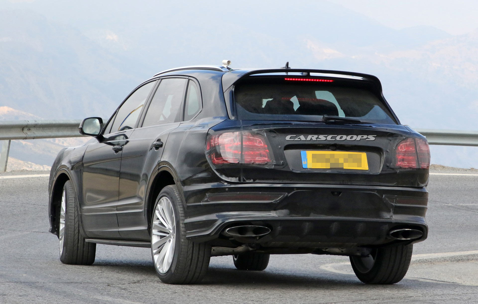 Bentley Bentayga Going Under The Knife, Facelifted Model Should Echo The New Flying Spur