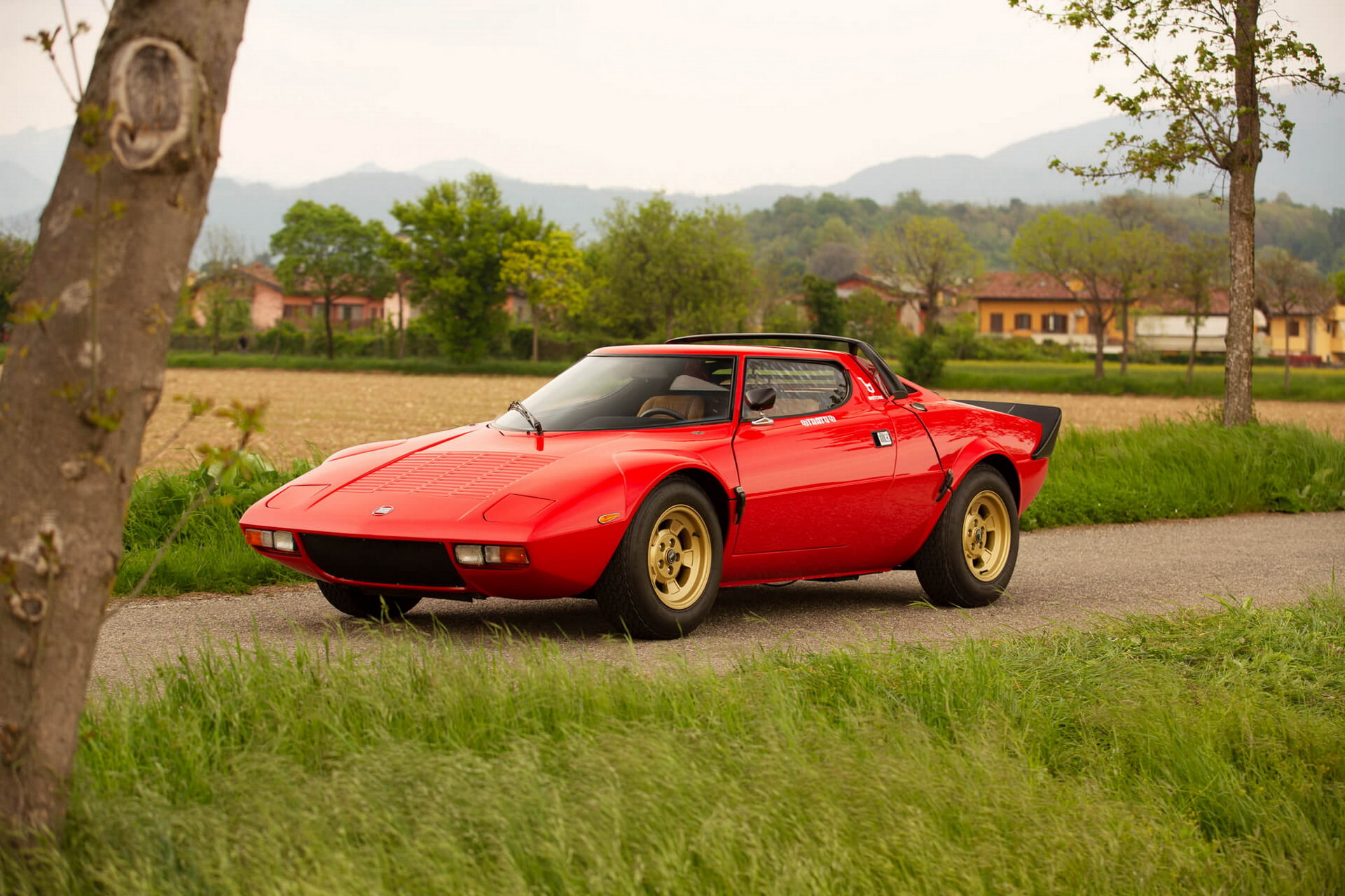 Lancia Stratos Stradale Still Looks As Sharp And Special As Ever