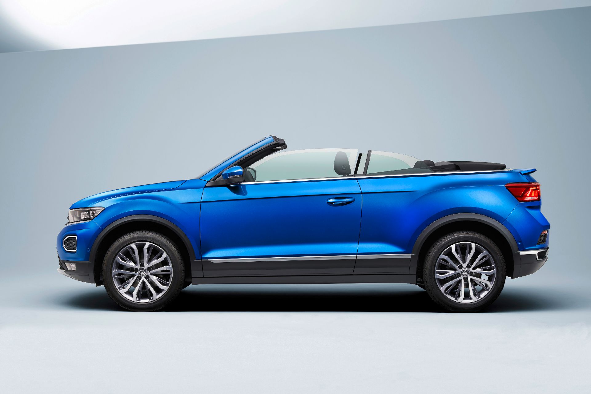VW T-Roc Cabrio Shares Its Production Site With The Porsche Cayman