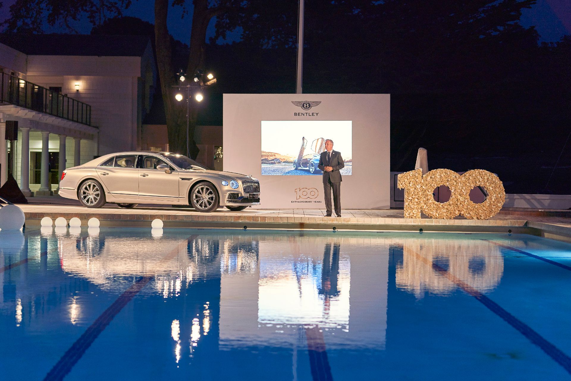 Bentley EXP 100 GT Concept Is Looking Great In California