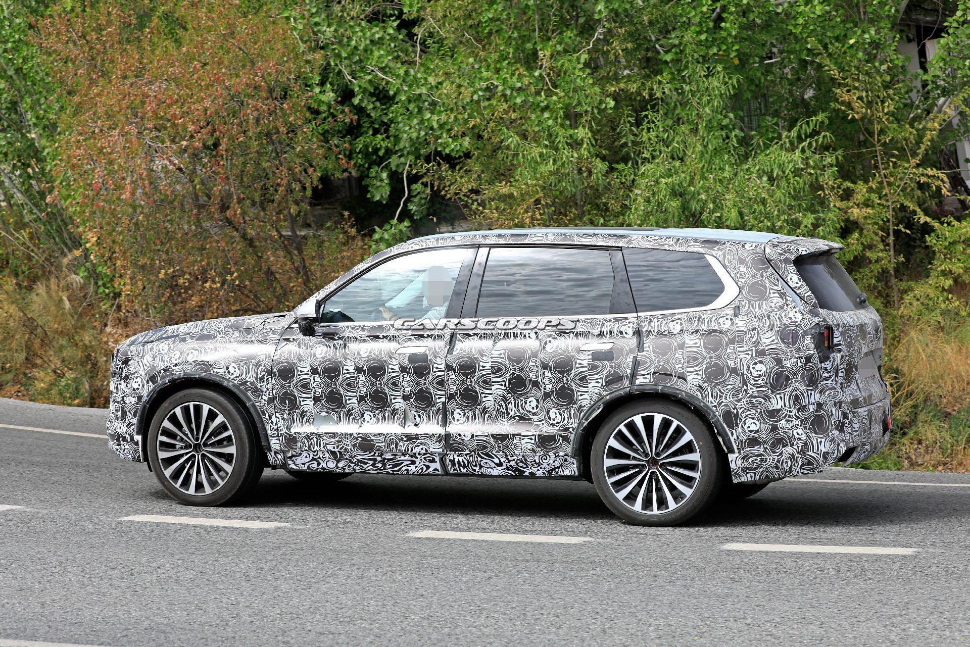 BMW’s Joint Venture Chinese Partner Brilliance Is Building A New 7-Seat SUV Called V9