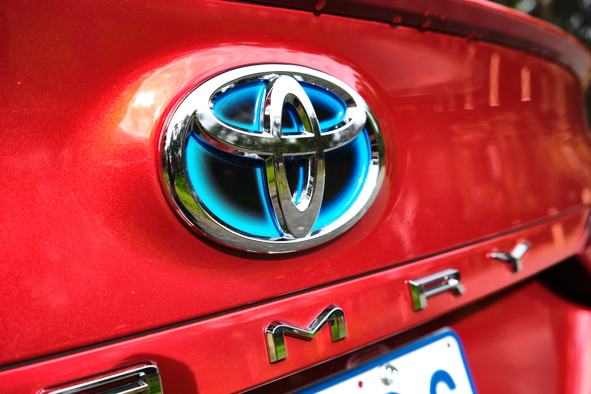 Driven: 2019 Toyota Camry Hybrid Is Worthy Of A Lexus Badge