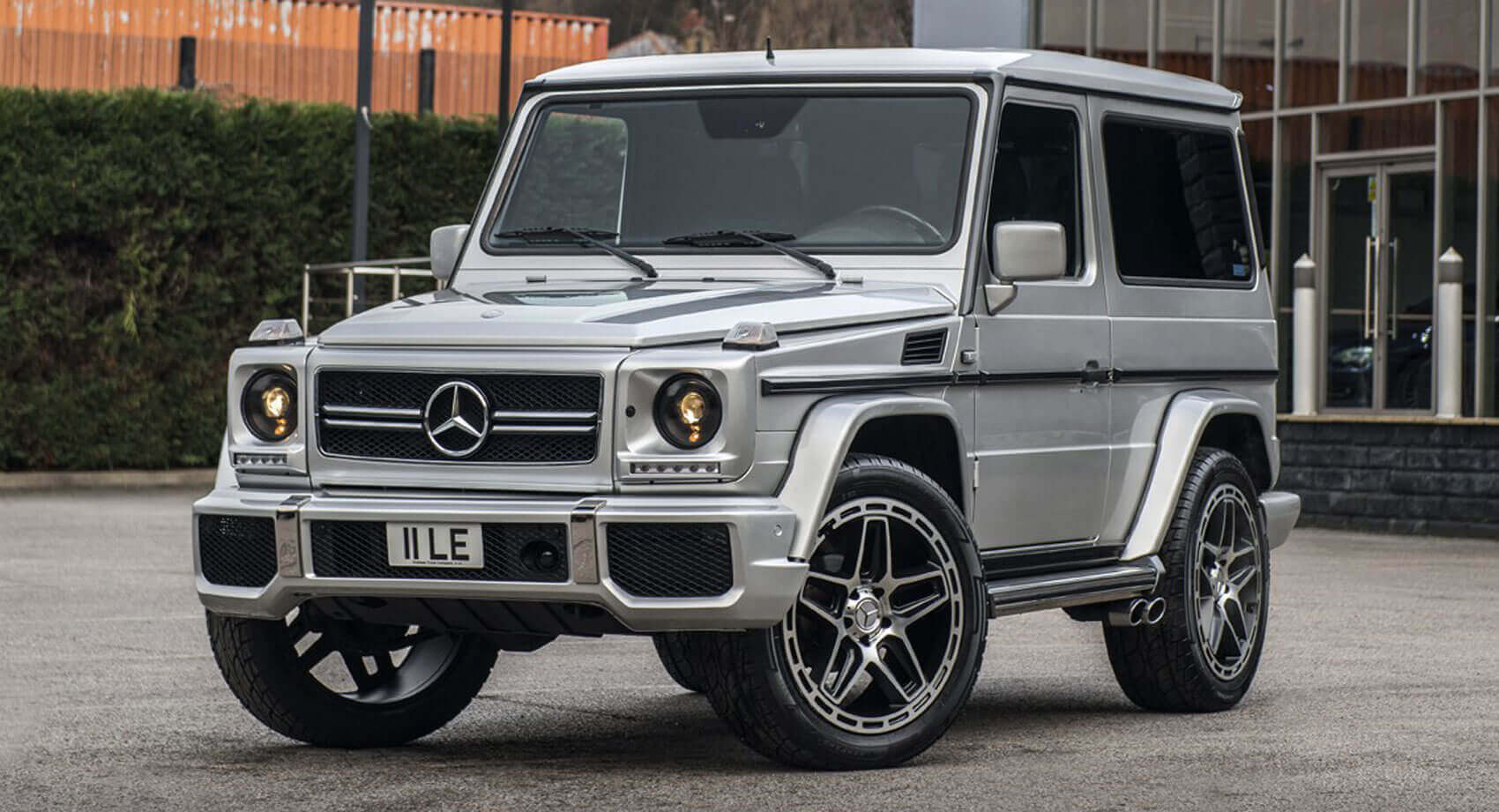 How About An As Good As New 02 Mercedes G Class For 80k Carscoops