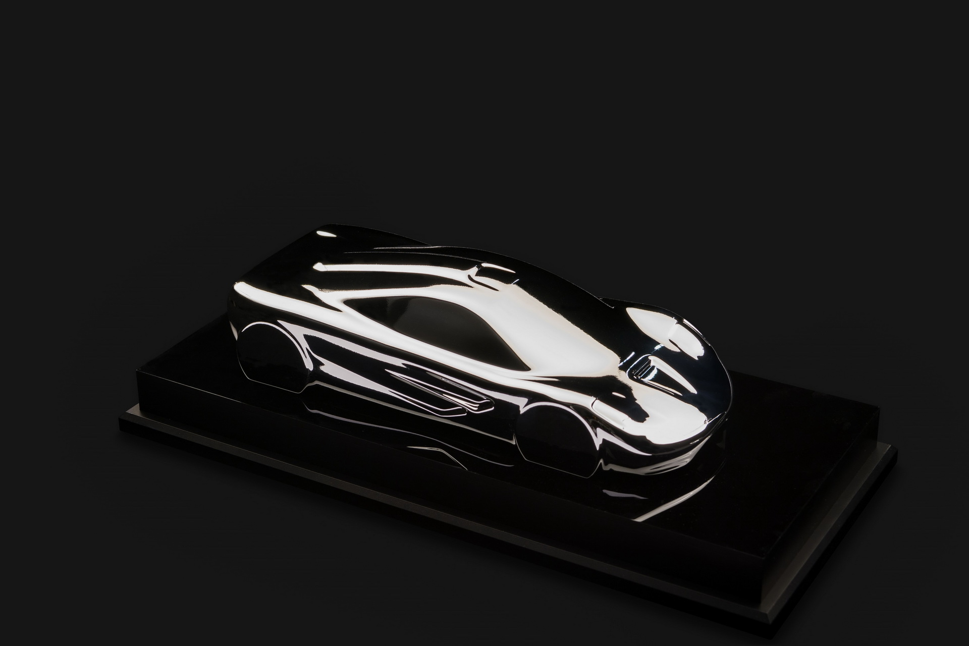 MSO-Restored McLaren F1 To Be Displayed In The UK