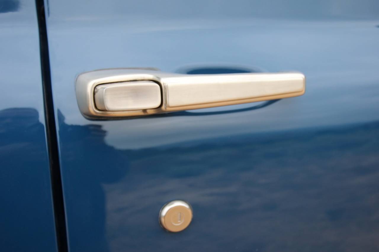 Icon Wants $265,000 For This One-Off 1970 Chevrolet K5 Blazer Restomod