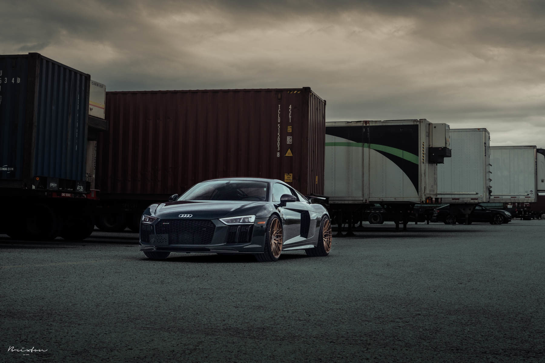 This Audi R8 Is A Perfect Example Showing Dark Grey And Bronze Do Match