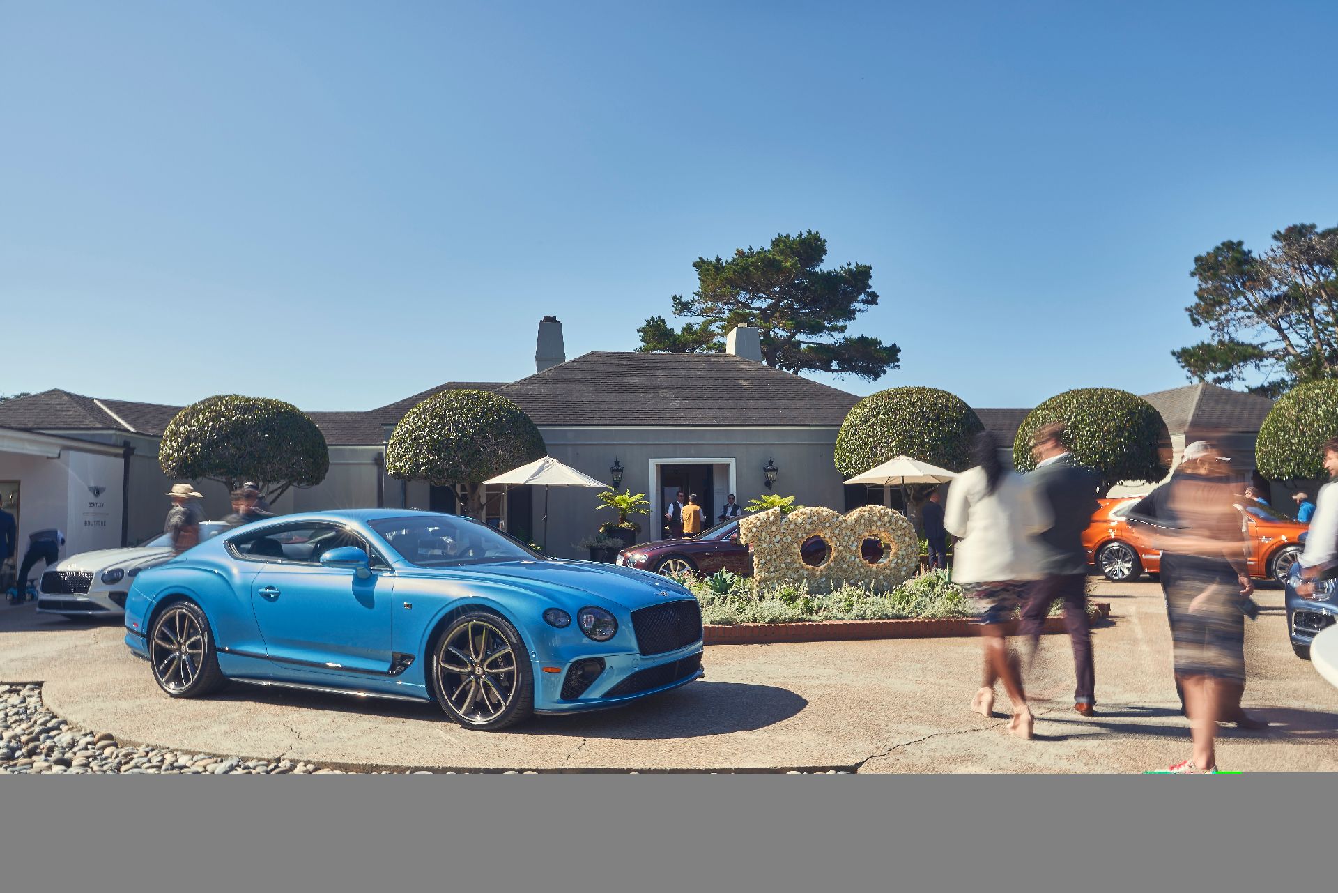 Bentley EXP 100 GT Concept Is Looking Great In California
