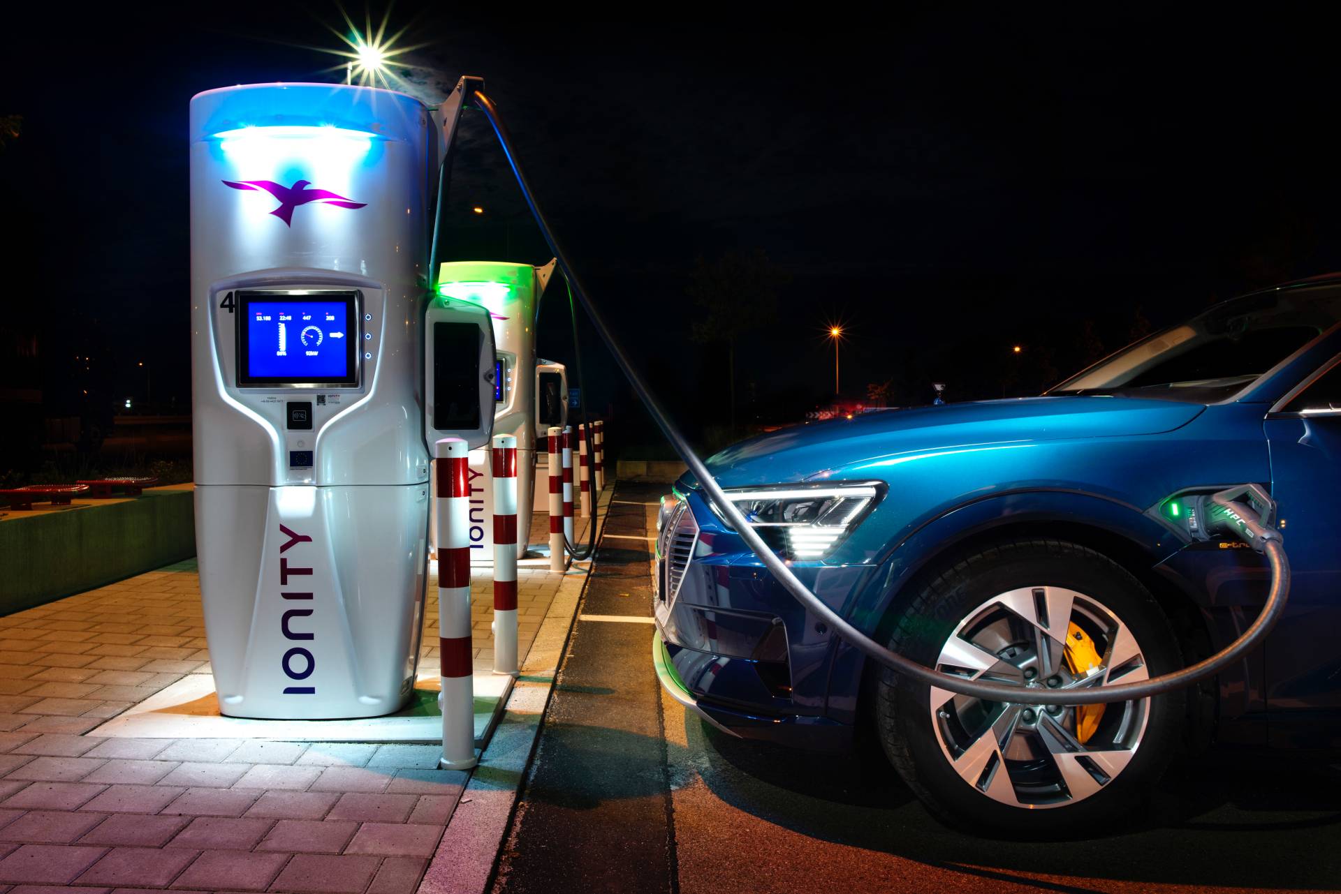 Audi E-Tron Fleet Crosses 10 Countries, Does 1,600 Km In 24 Hours